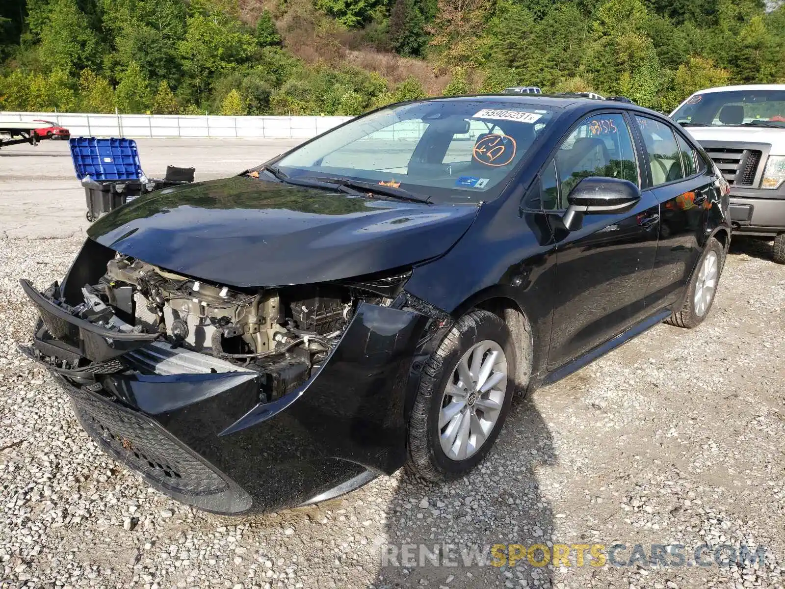 2 Photograph of a damaged car 5YFVPRAE3LP111460 TOYOTA COROLLA 2020