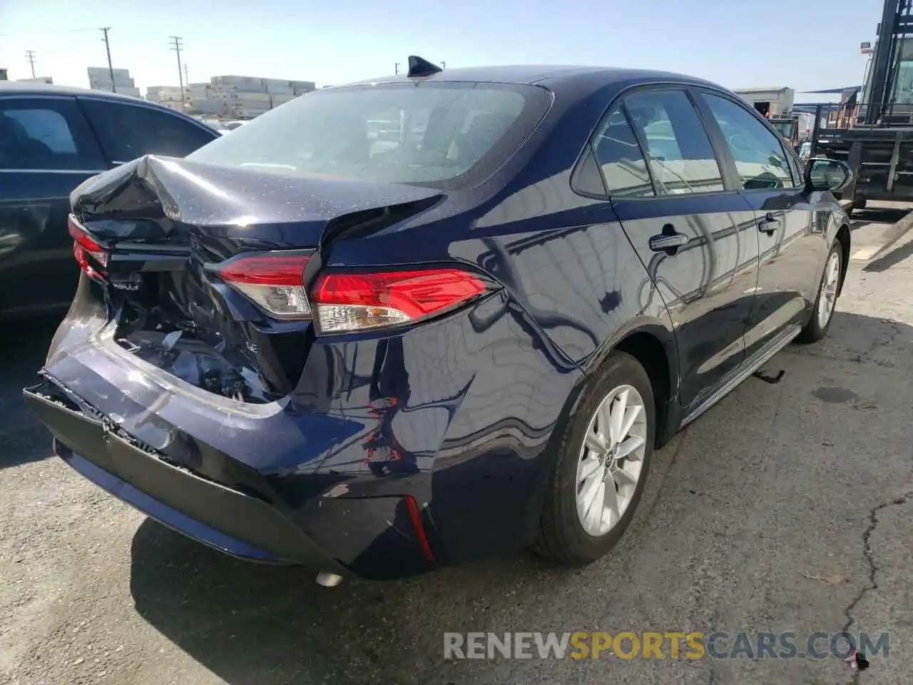 4 Photograph of a damaged car 5YFVPRAE3LP137945 TOYOTA COROLLA 2020