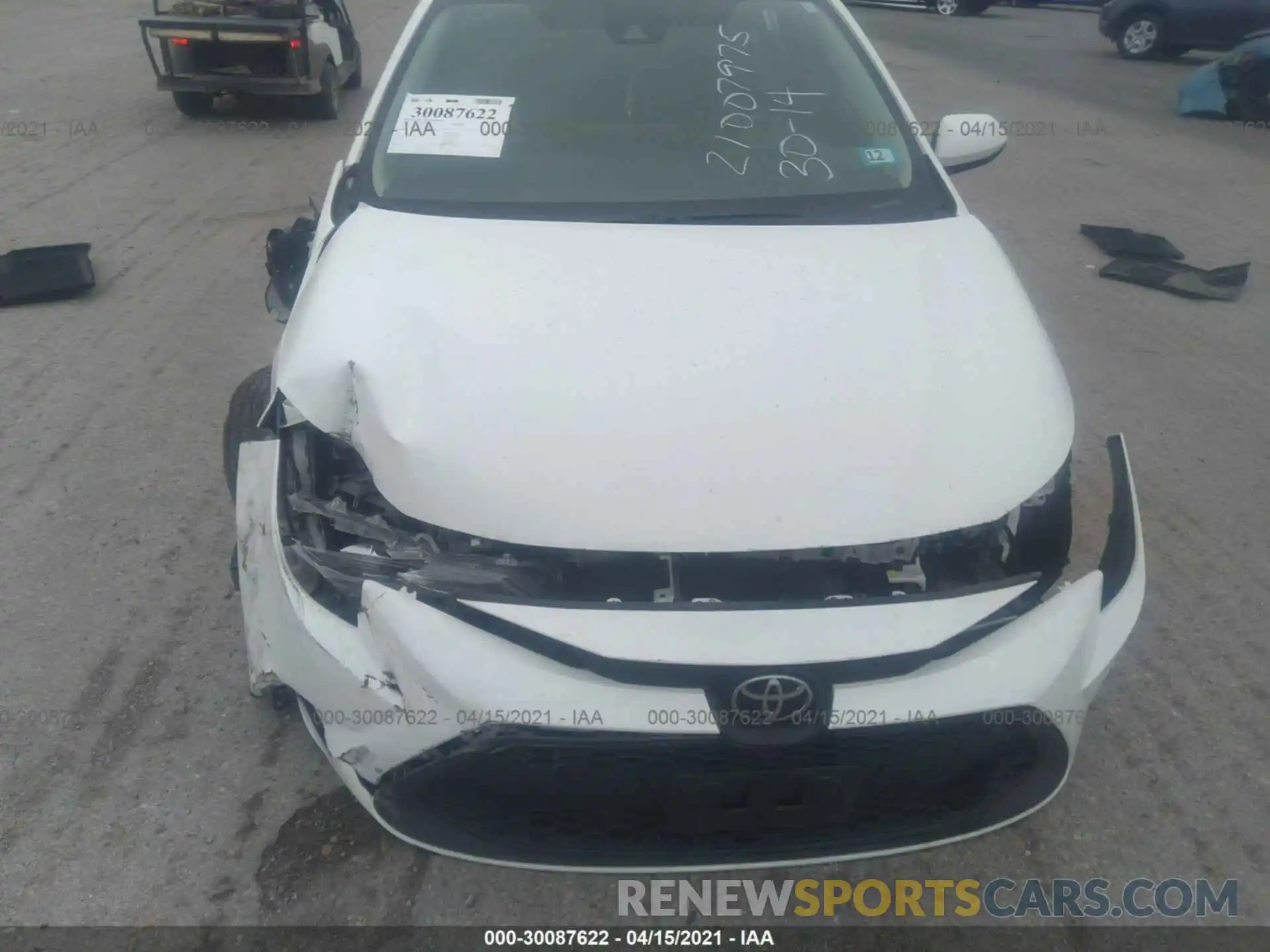 6 Photograph of a damaged car 5YFVPRAE4LP092160 TOYOTA COROLLA 2020