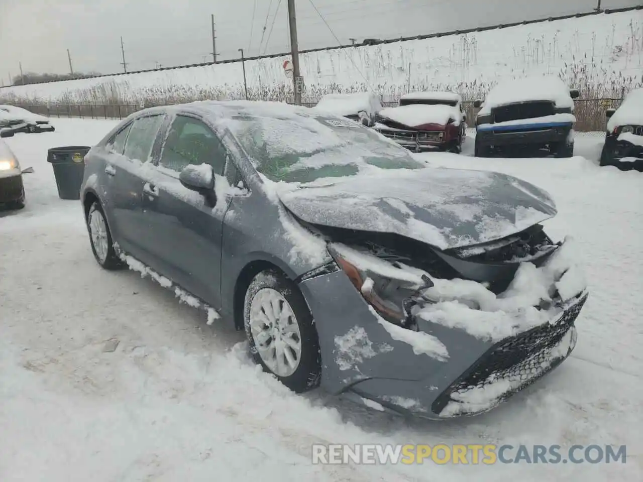 1 Photograph of a damaged car 5YFVPRAE5LP095827 TOYOTA COROLLA 2020