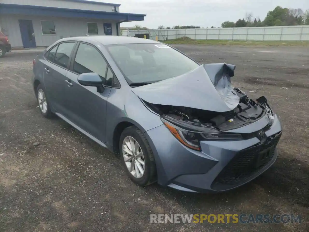 1 Photograph of a damaged car 5YFVPRAE6LP099207 TOYOTA COROLLA 2020