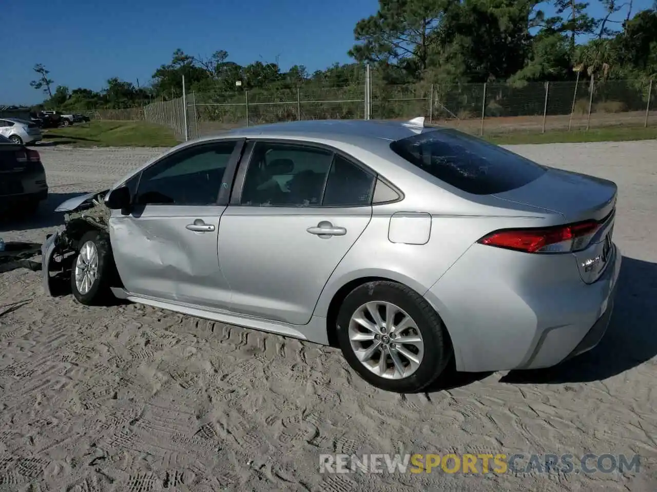 2 Photograph of a damaged car 5YFVPRAE7LP104303 TOYOTA COROLLA 2020