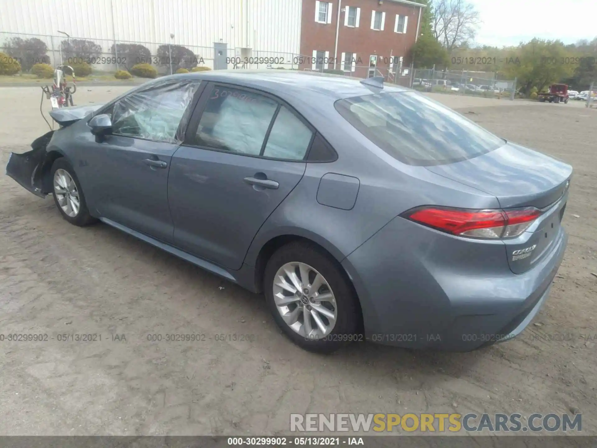 3 Photograph of a damaged car 5YFVPRAE8LP093263 TOYOTA COROLLA 2020