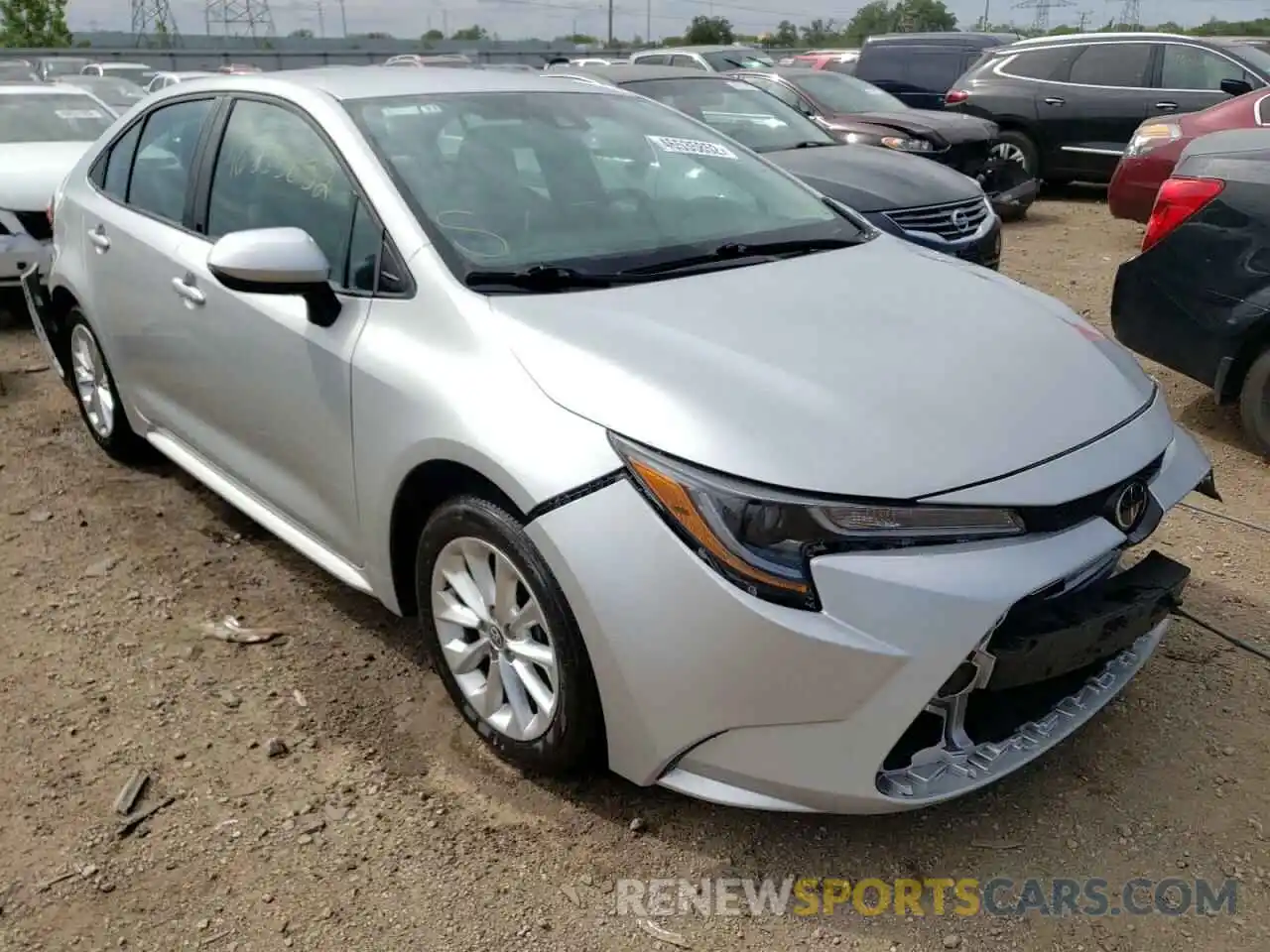 1 Photograph of a damaged car 5YFVPRAE8LP110465 TOYOTA COROLLA 2020