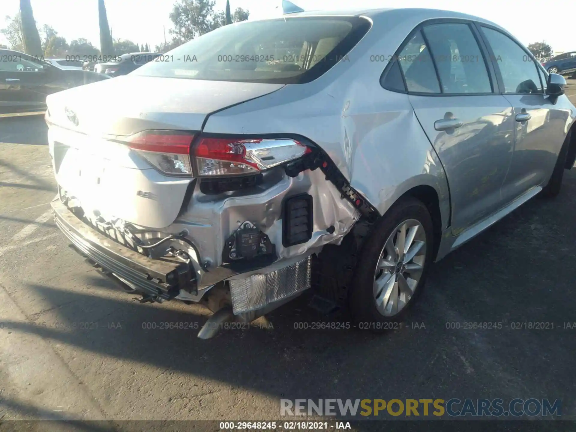 6 Photograph of a damaged car 5YFVPRAEXLP075282 TOYOTA COROLLA 2020