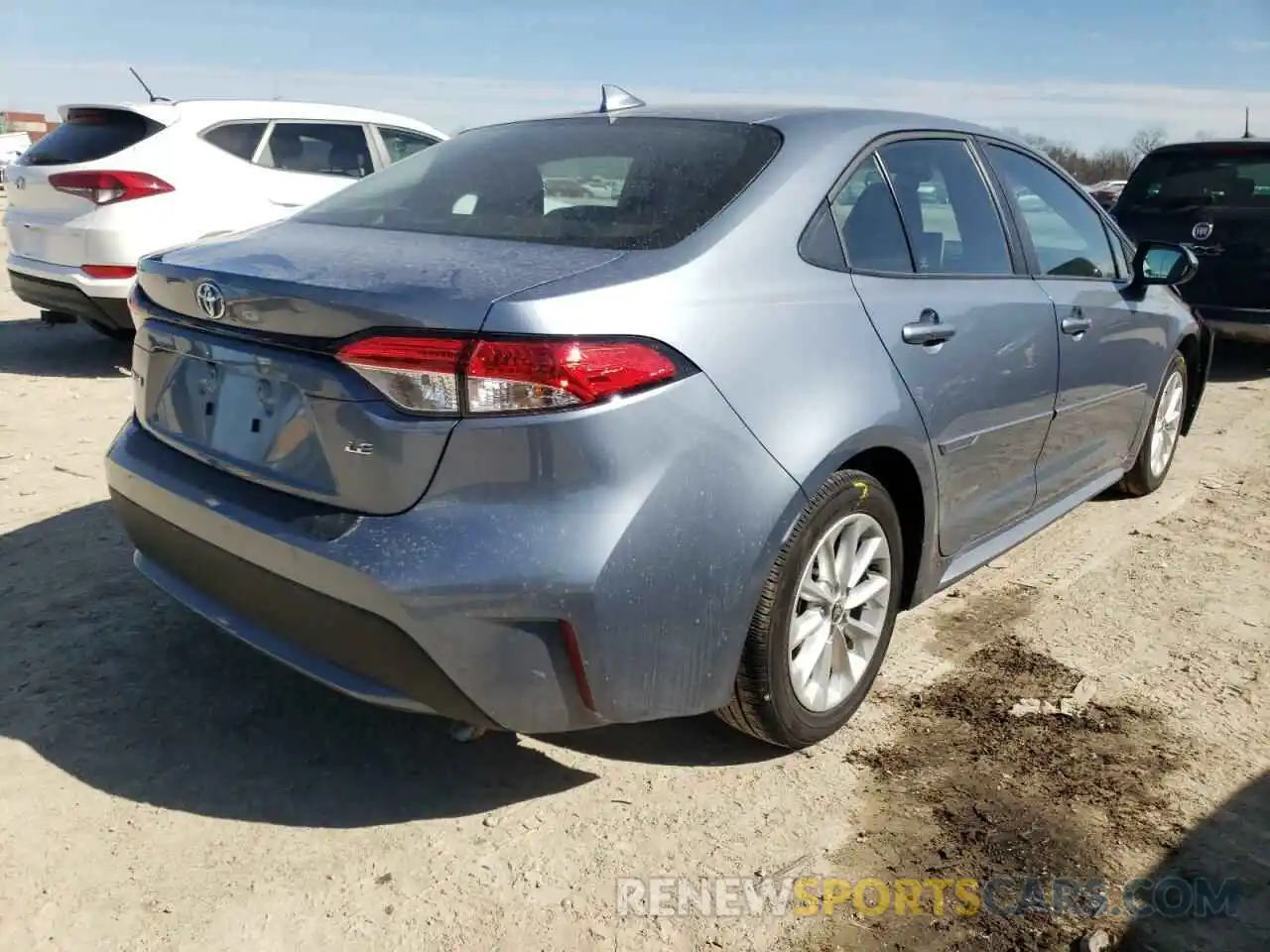 4 Photograph of a damaged car 5YFVPRAEXLP099730 TOYOTA COROLLA 2020