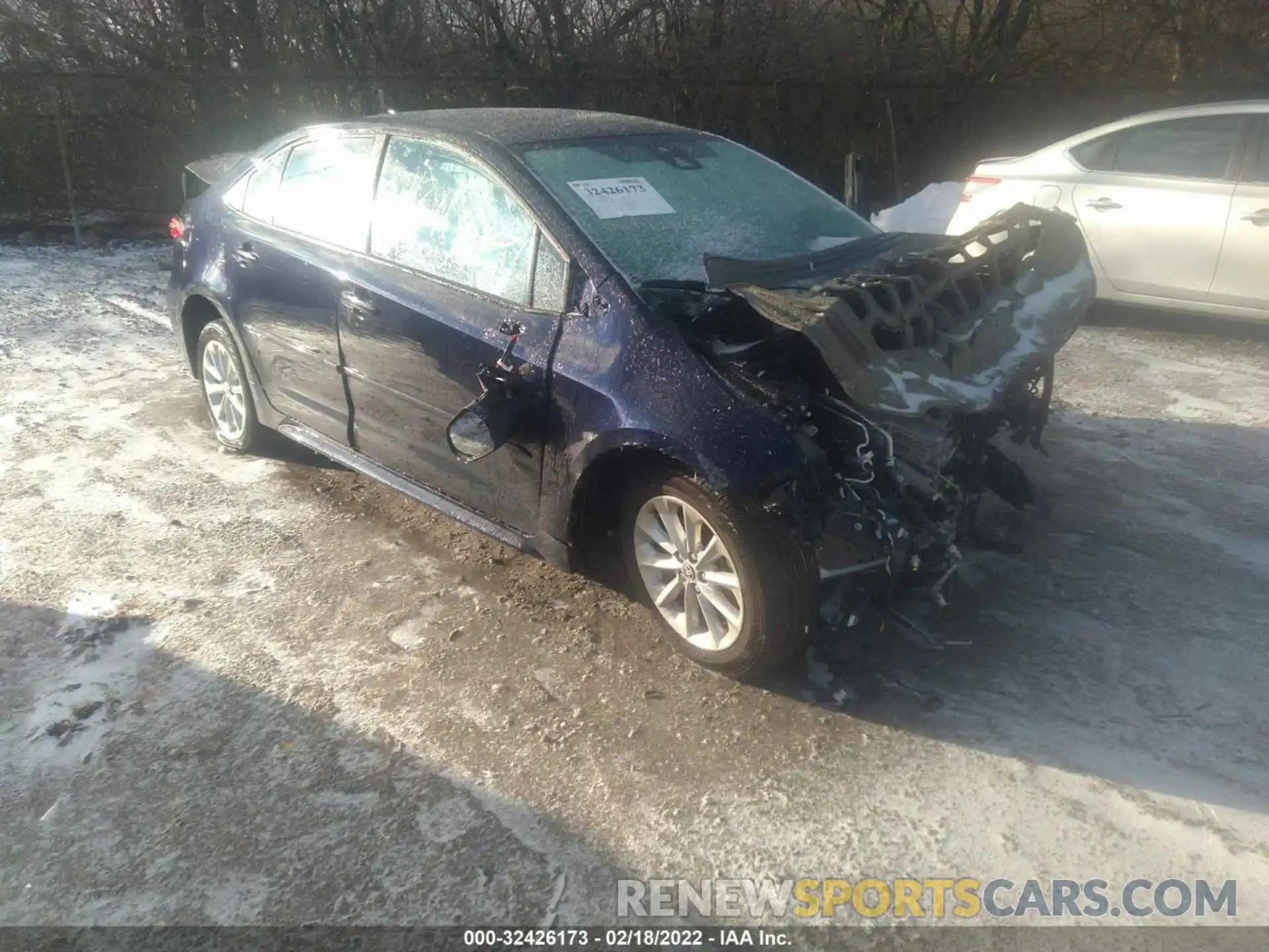 1 Photograph of a damaged car 5YFVPRAEXLP104313 TOYOTA COROLLA 2020