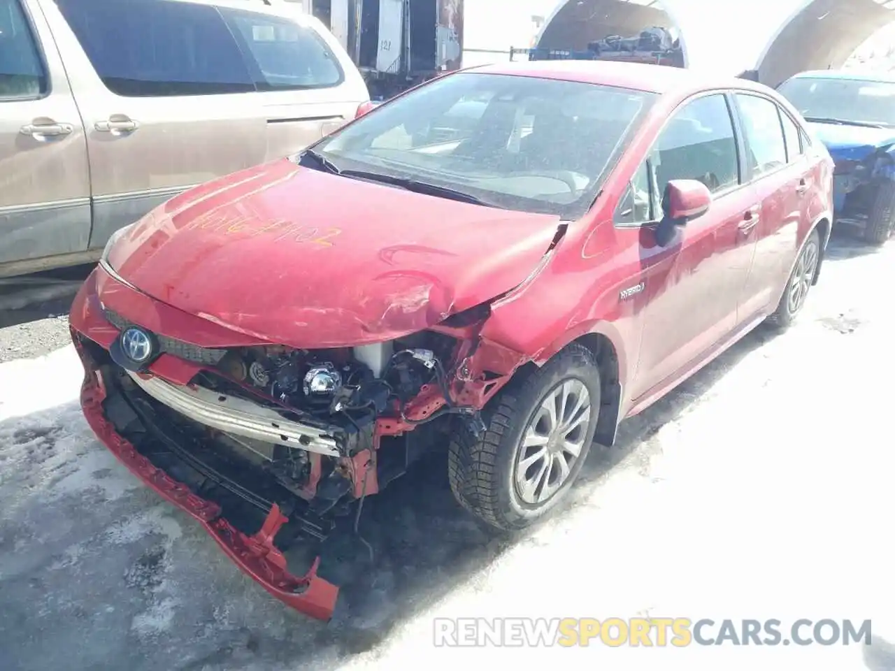 2 Photograph of a damaged car JTDBBRBE6LJ006688 TOYOTA COROLLA 2020