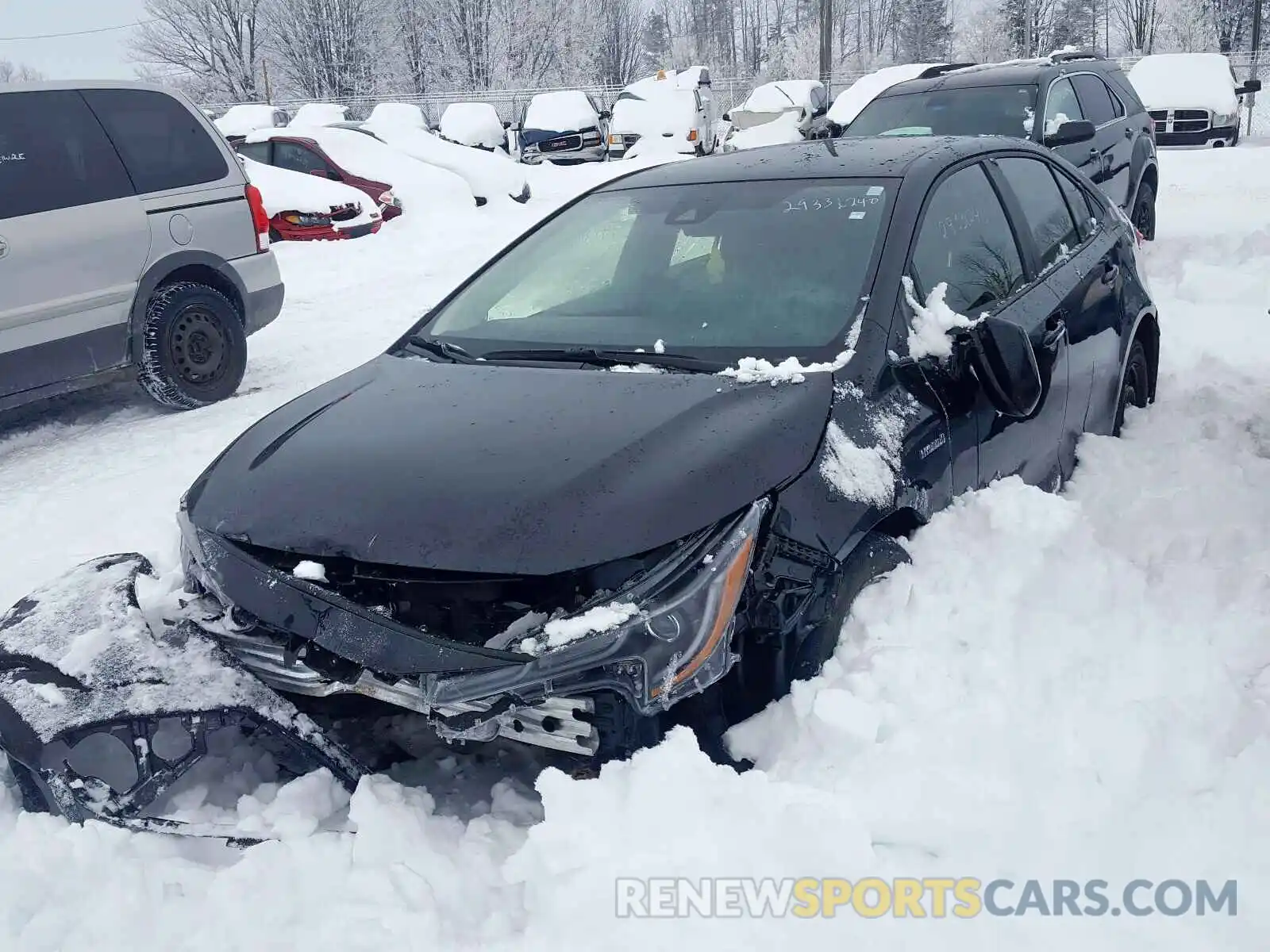 2 Photograph of a damaged car JTDBBRBE8LJ011665 TOYOTA COROLLA 2020