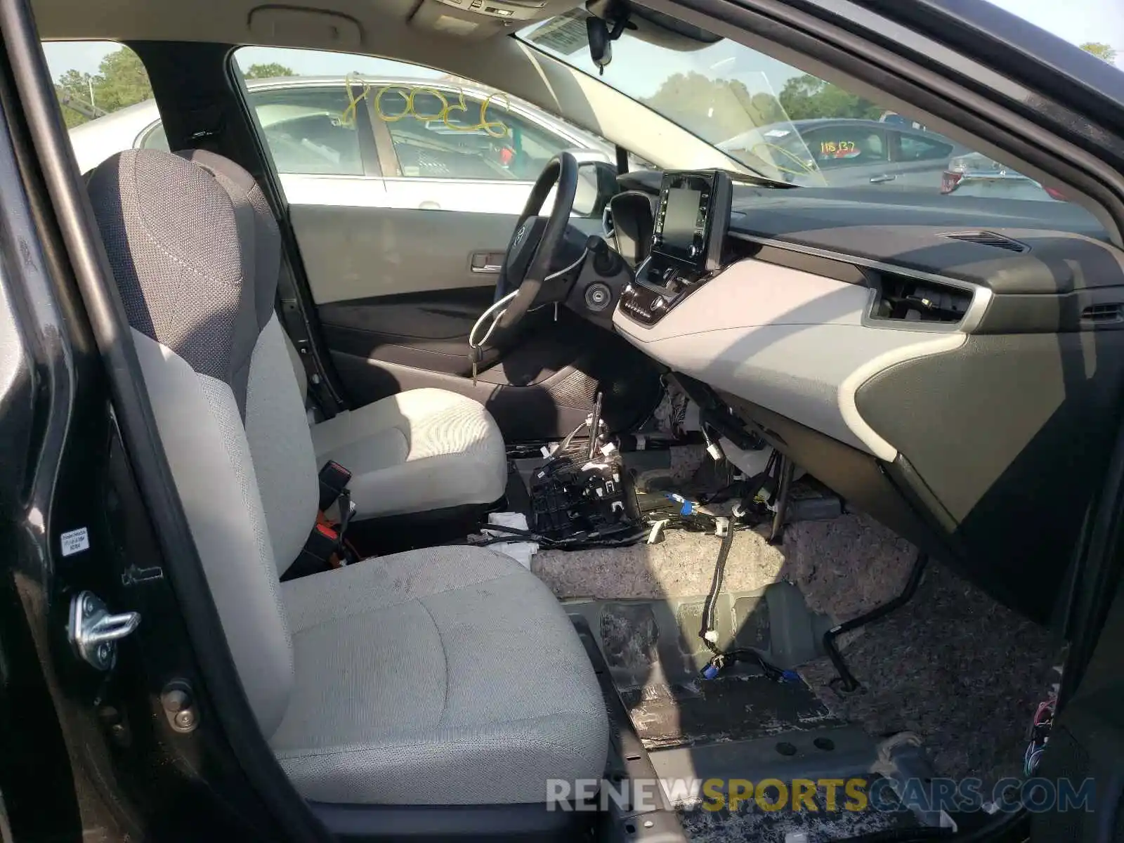 5 Photograph of a damaged car JTDDPRAE0LJ025362 TOYOTA COROLLA 2020