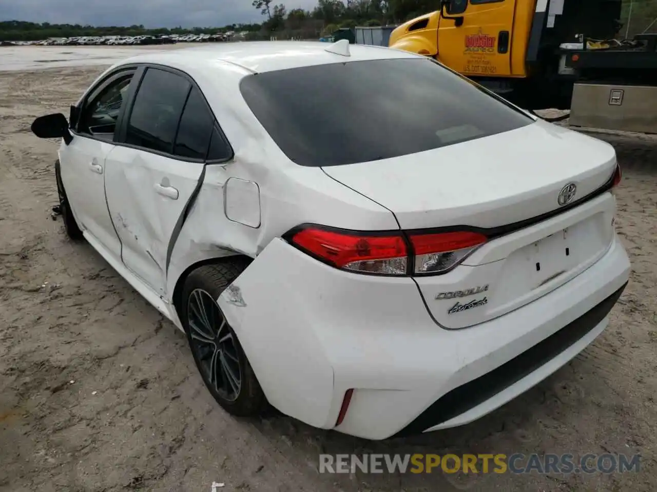 3 Photograph of a damaged car JTDDPRAE1LJ036287 TOYOTA COROLLA 2020