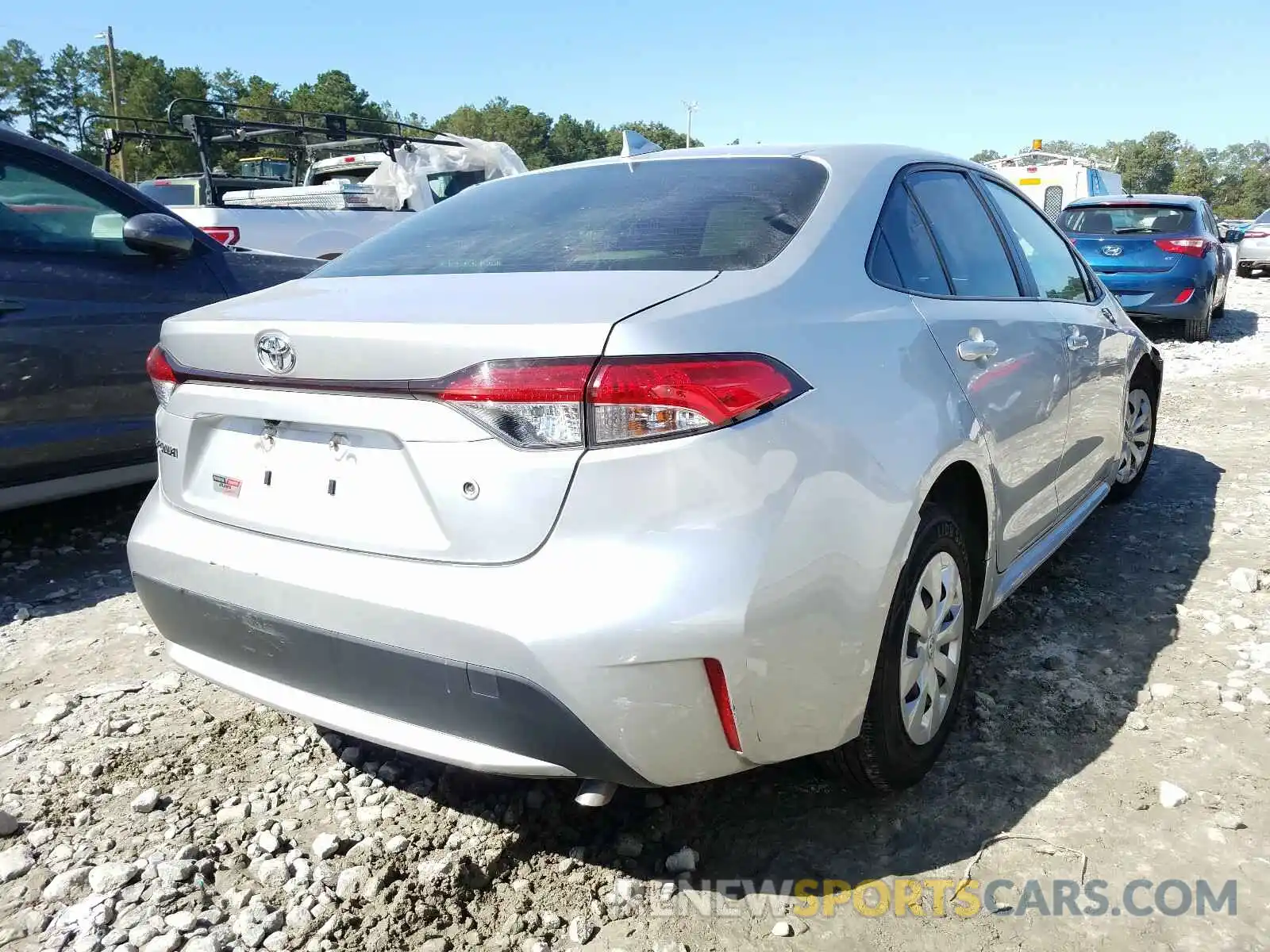 4 Photograph of a damaged car JTDDPRAE1LJ060170 TOYOTA COROLLA 2020