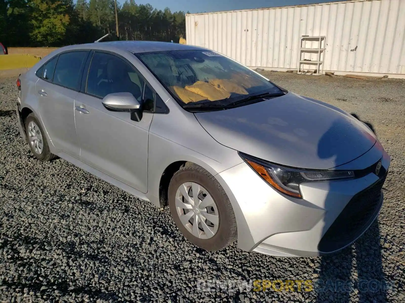 1 Photograph of a damaged car JTDDPRAE1LJ080502 TOYOTA COROLLA 2020