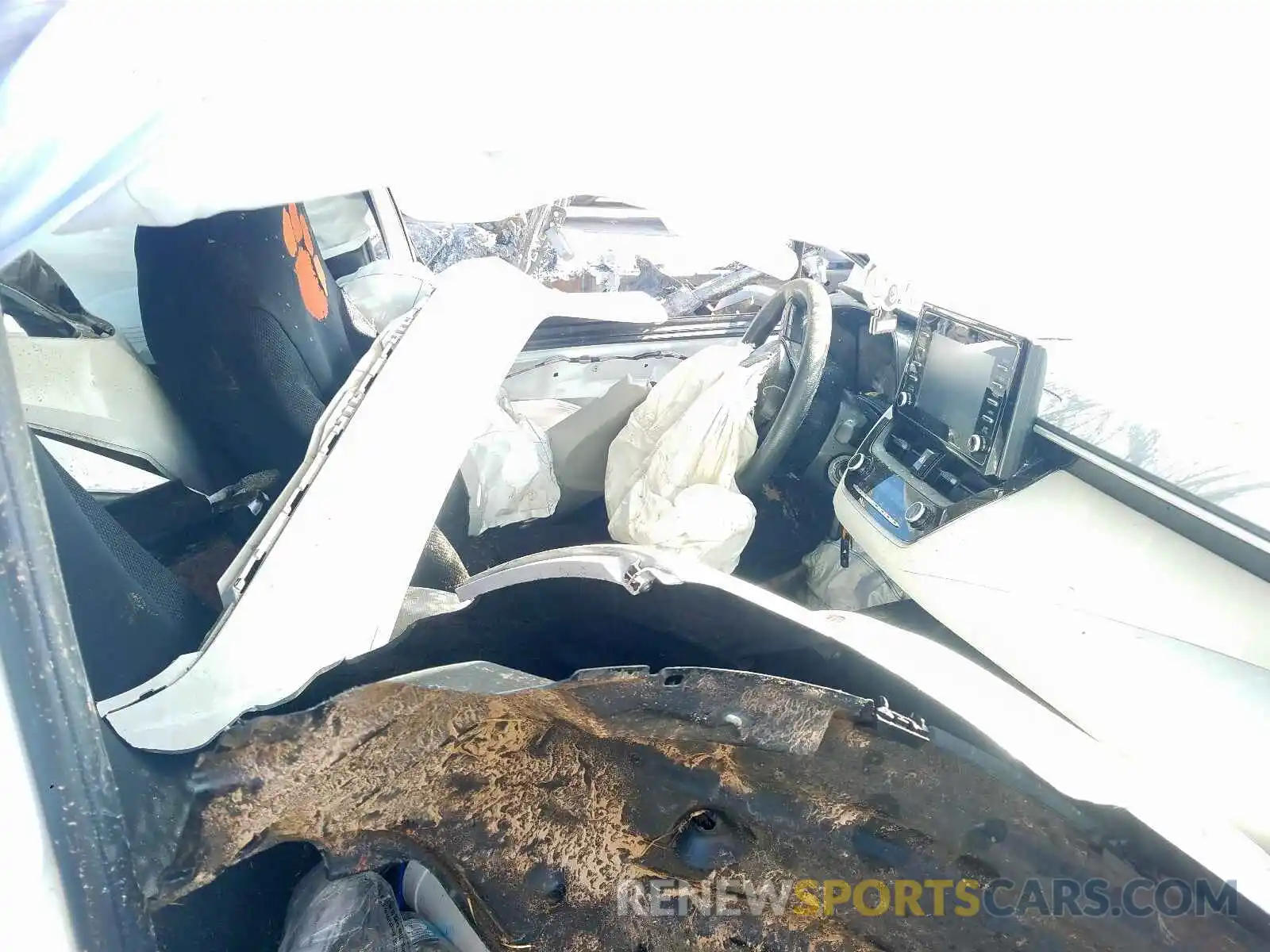 5 Photograph of a damaged car JTDDPRAE2LJ028652 TOYOTA COROLLA 2020