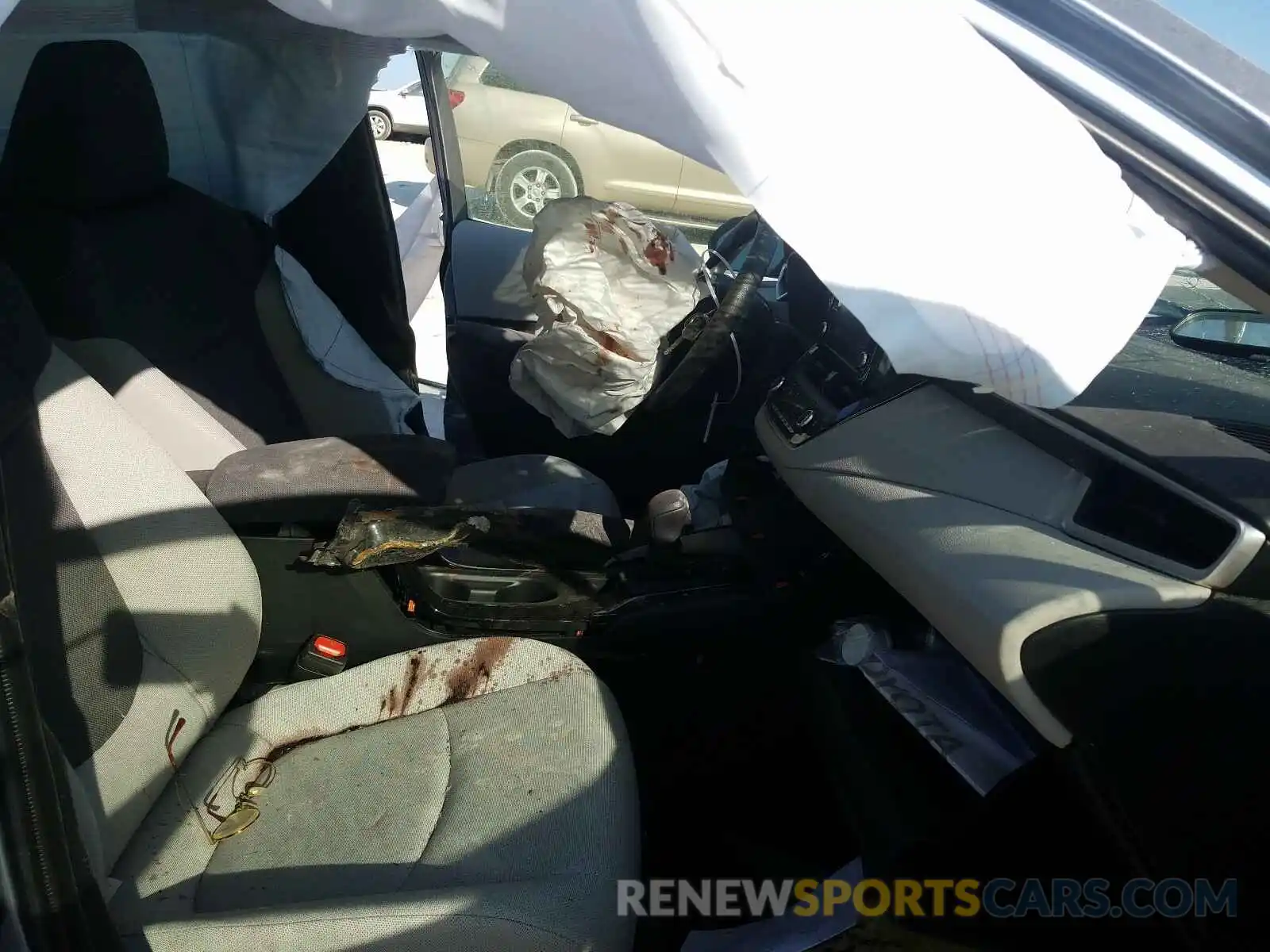 5 Photograph of a damaged car JTDDPRAE2LJ115564 TOYOTA COROLLA 2020