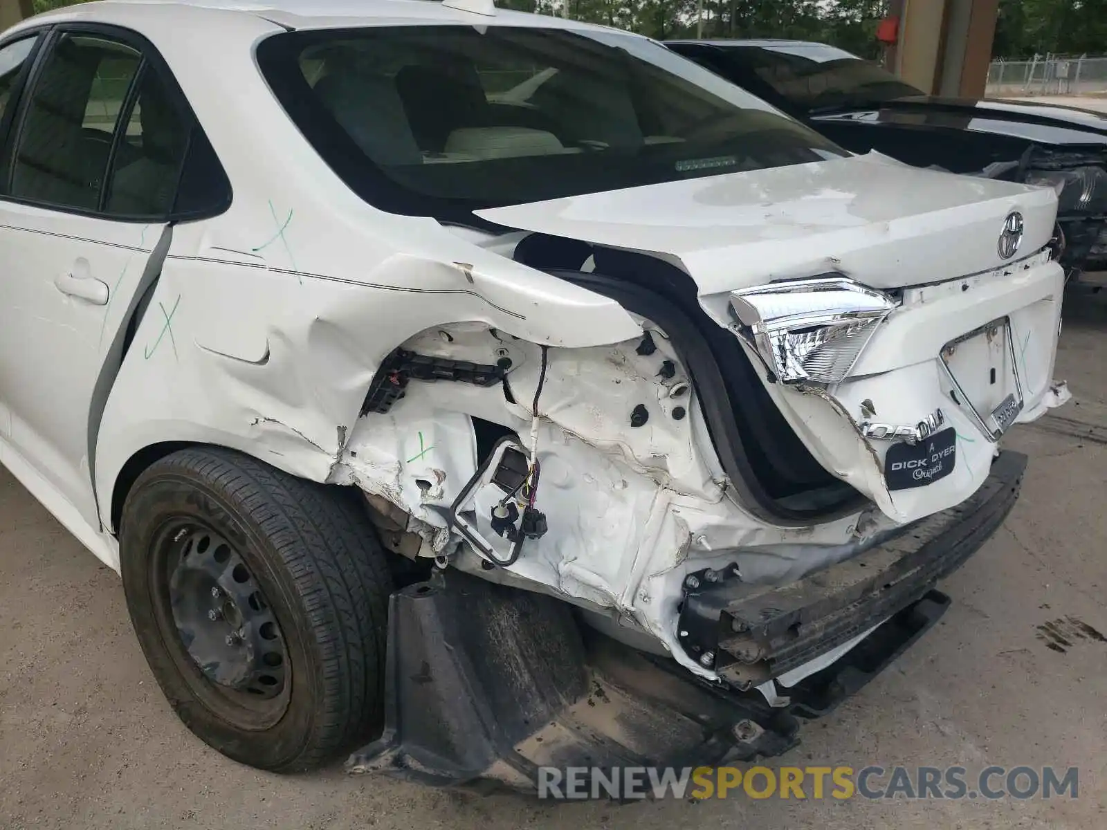 9 Photograph of a damaged car JTDDPRAE3LJ017255 TOYOTA COROLLA 2020