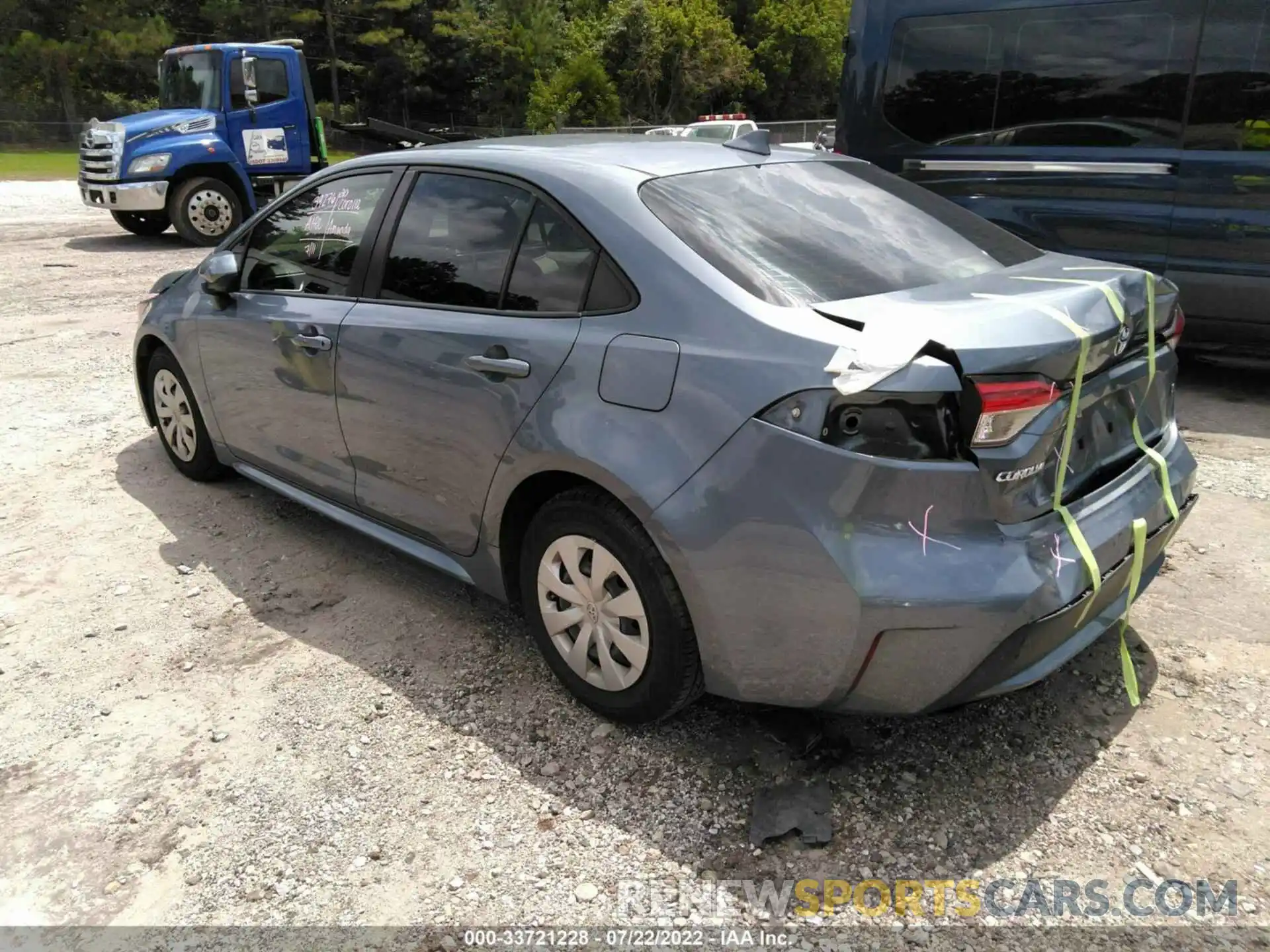 3 Photograph of a damaged car JTDDPRAE3LJ050336 TOYOTA COROLLA 2020