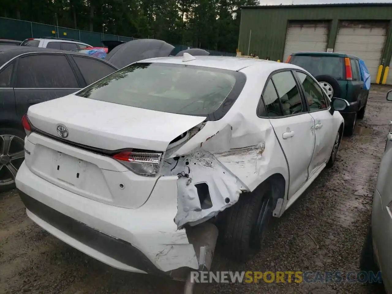 4 Photograph of a damaged car JTDDPRAE4LJ008032 TOYOTA COROLLA 2020