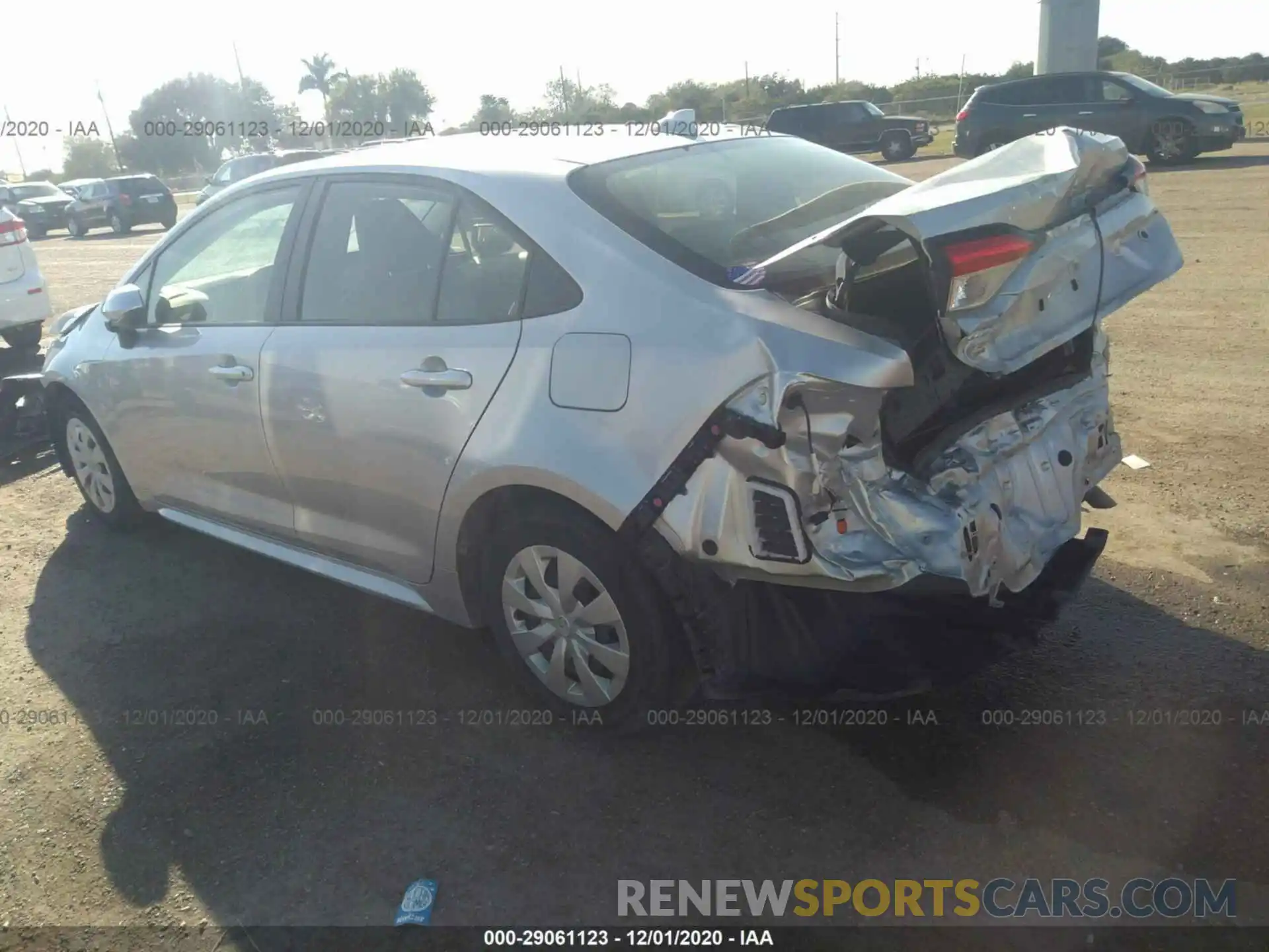 3 Photograph of a damaged car JTDDPRAE5LJ063931 TOYOTA COROLLA 2020