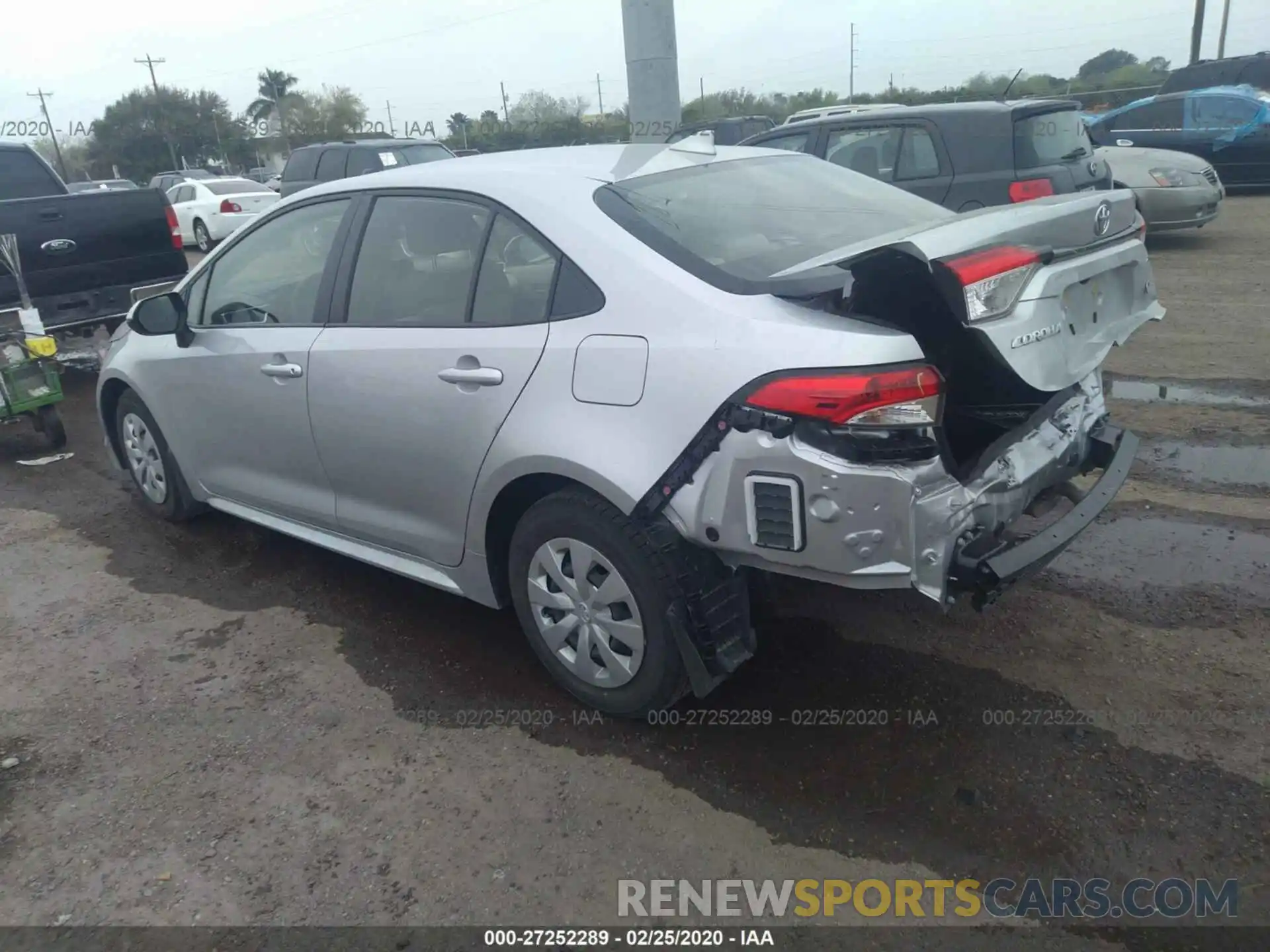 3 Photograph of a damaged car JTDDPRAE5LJ076016 TOYOTA COROLLA 2020