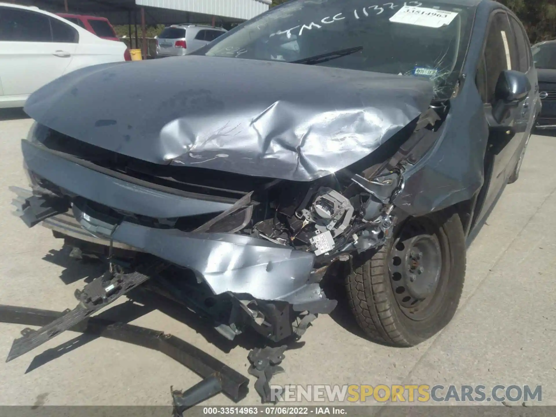 6 Photograph of a damaged car JTDDPRAE5LJ113713 TOYOTA COROLLA 2020