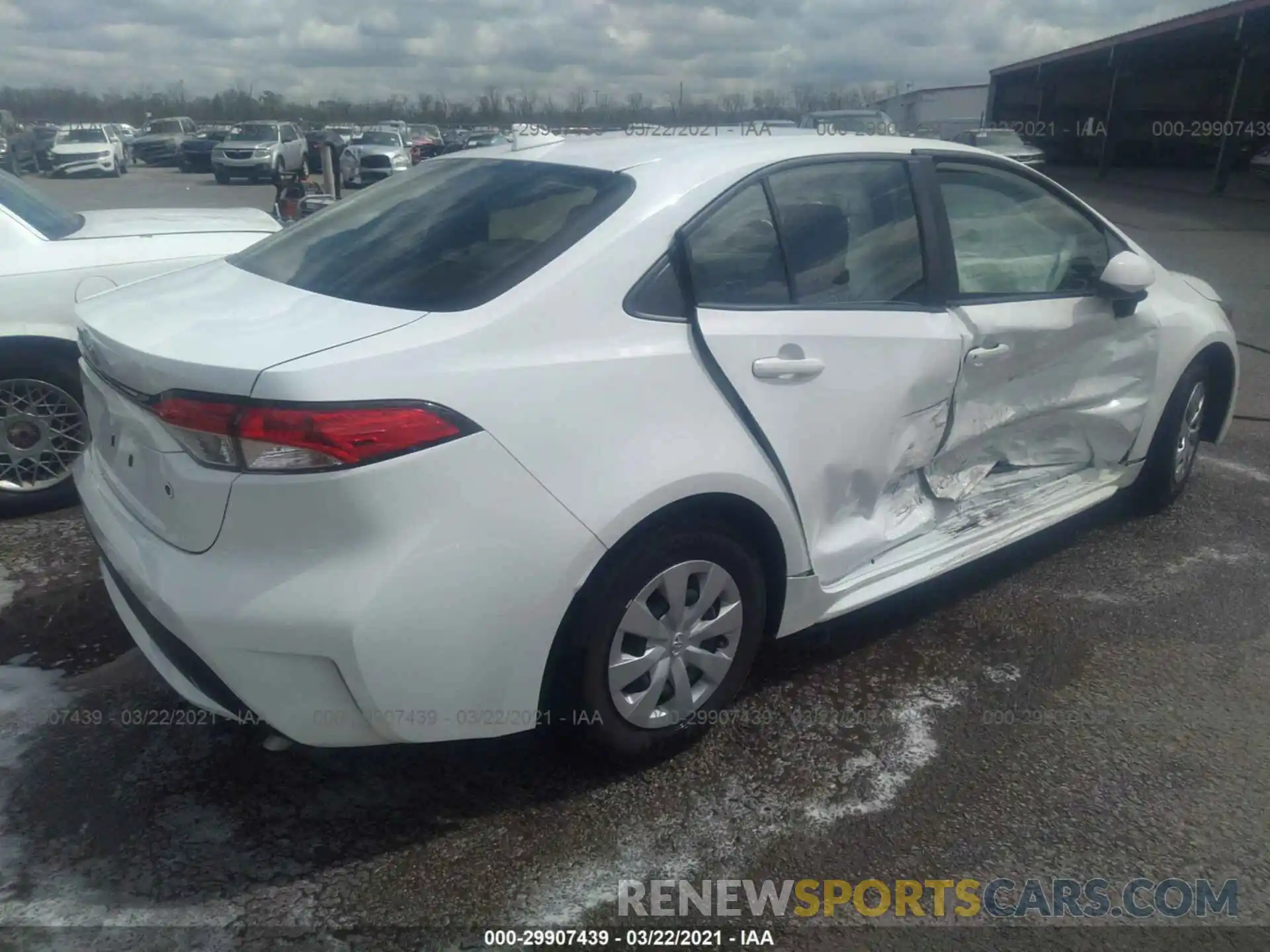 4 Photograph of a damaged car JTDDPRAE6LJ016830 TOYOTA COROLLA 2020