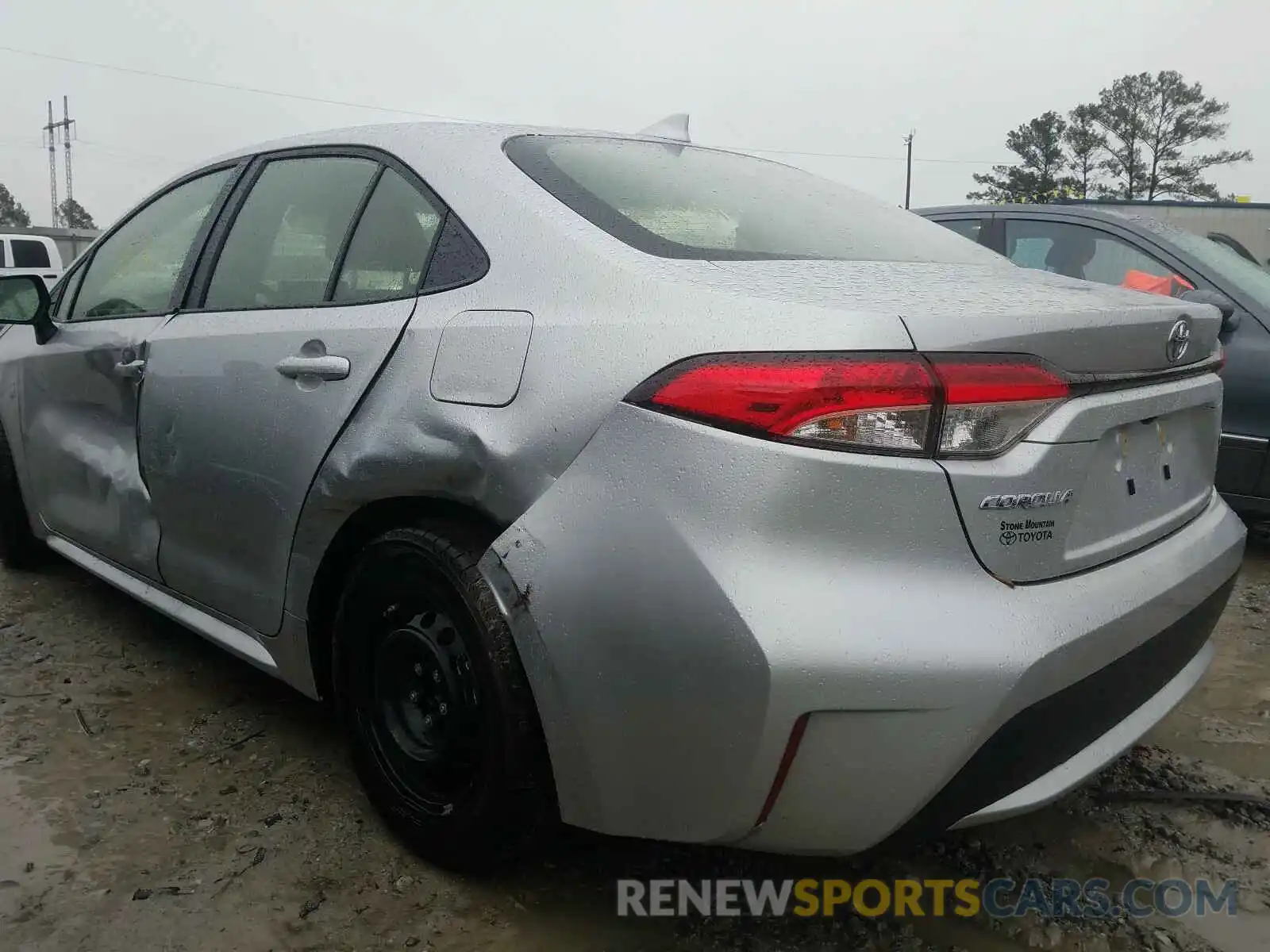 9 Photograph of a damaged car JTDDPRAE6LJ060312 TOYOTA COROLLA 2020