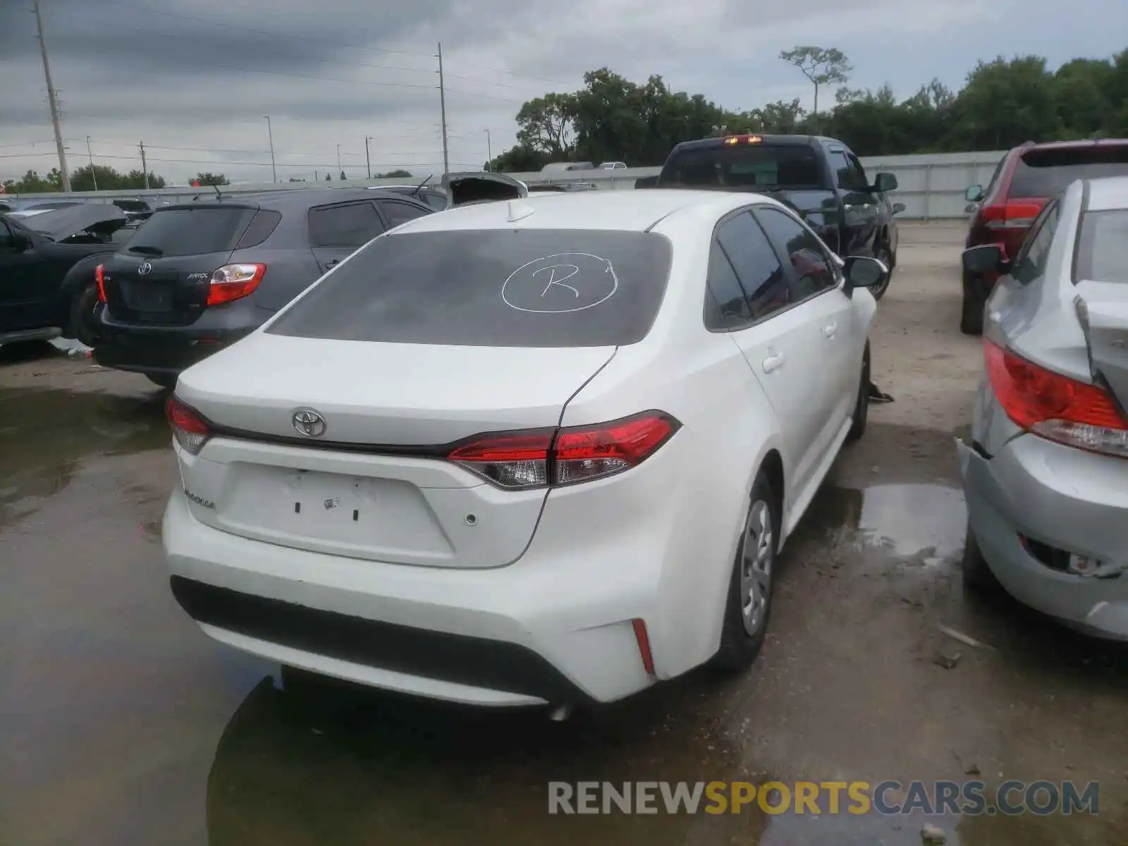 4 Photograph of a damaged car JTDDPRAE7LJ011829 TOYOTA COROLLA 2020