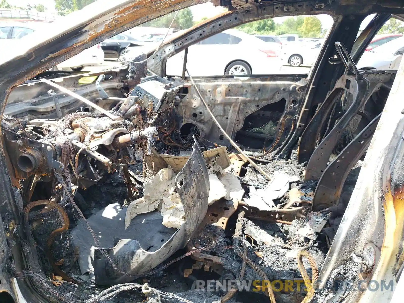 5 Photograph of a damaged car JTDDPRAE7LJ023253 TOYOTA COROLLA 2020