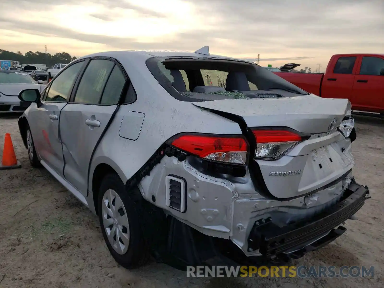 3 Photograph of a damaged car JTDDPRAE7LJ061775 TOYOTA COROLLA 2020