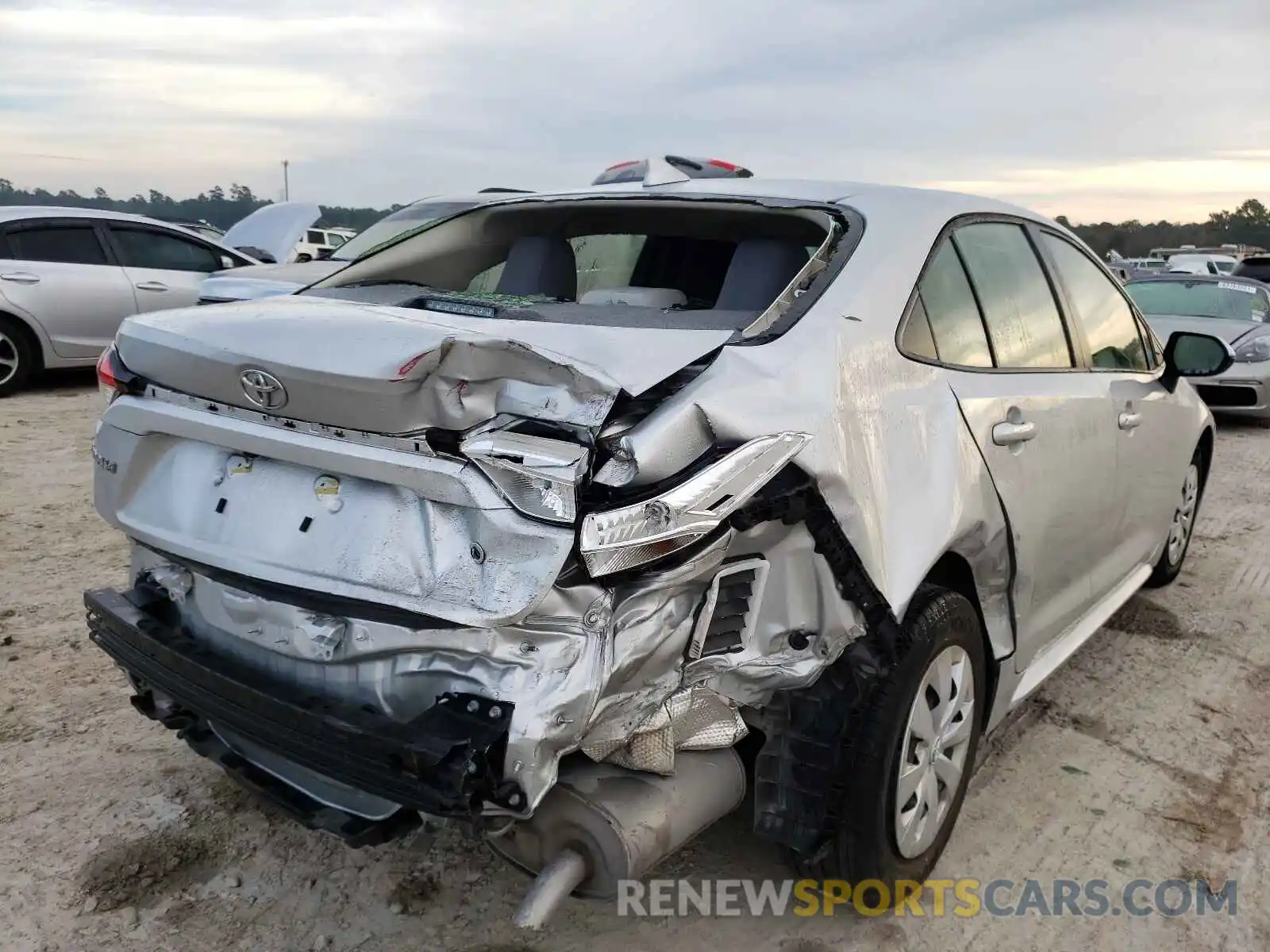 4 Photograph of a damaged car JTDDPRAE7LJ061775 TOYOTA COROLLA 2020