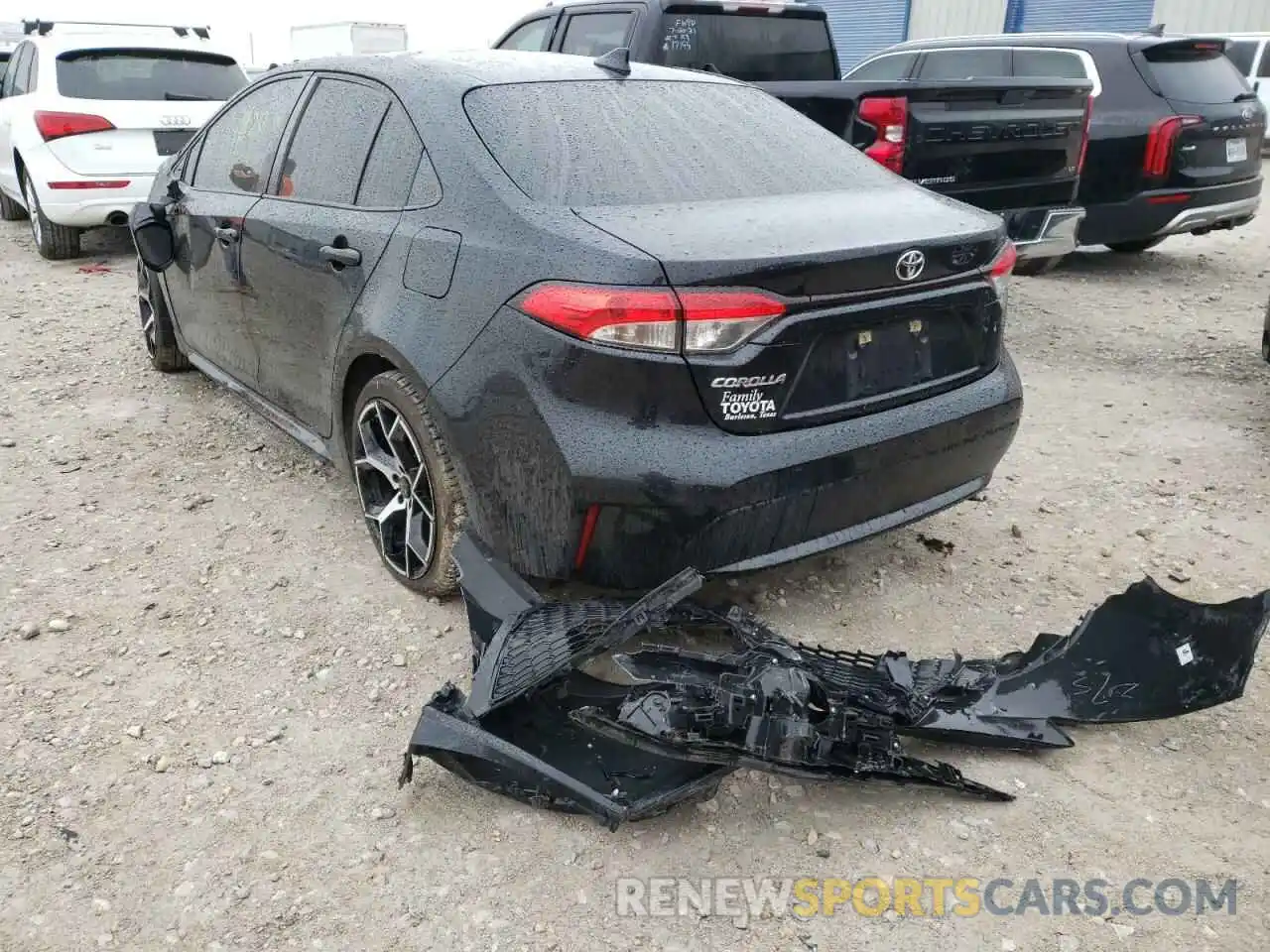 3 Photograph of a damaged car JTDDPRAE8LJ016733 TOYOTA COROLLA 2020