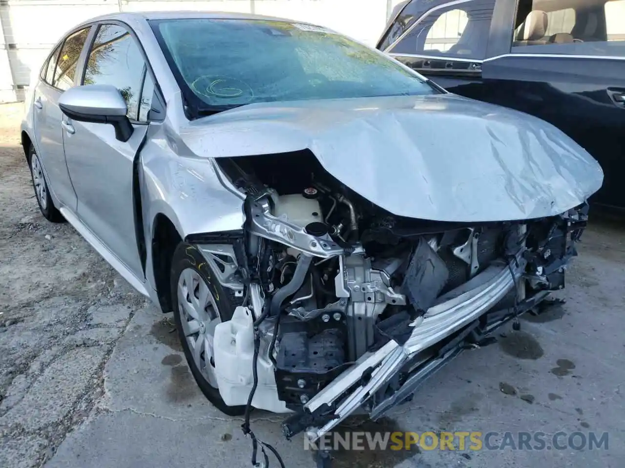 1 Photograph of a damaged car JTDDPRAE8LJ057864 TOYOTA COROLLA 2020