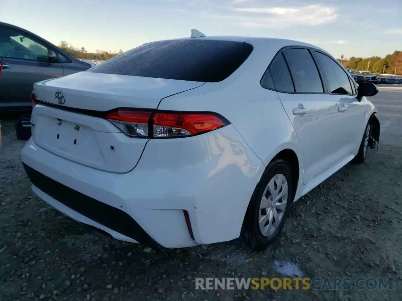 4 Photograph of a damaged car JTDDPRAE8LJ081209 TOYOTA COROLLA 2020