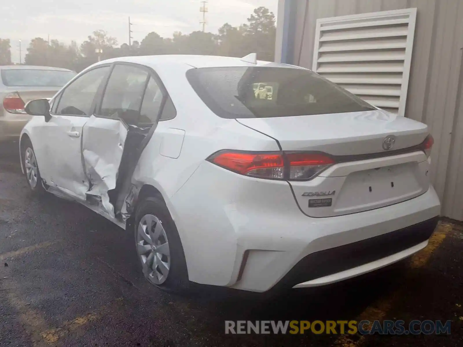 3 Photograph of a damaged car JTDDPRAE9LJ011590 TOYOTA COROLLA 2020