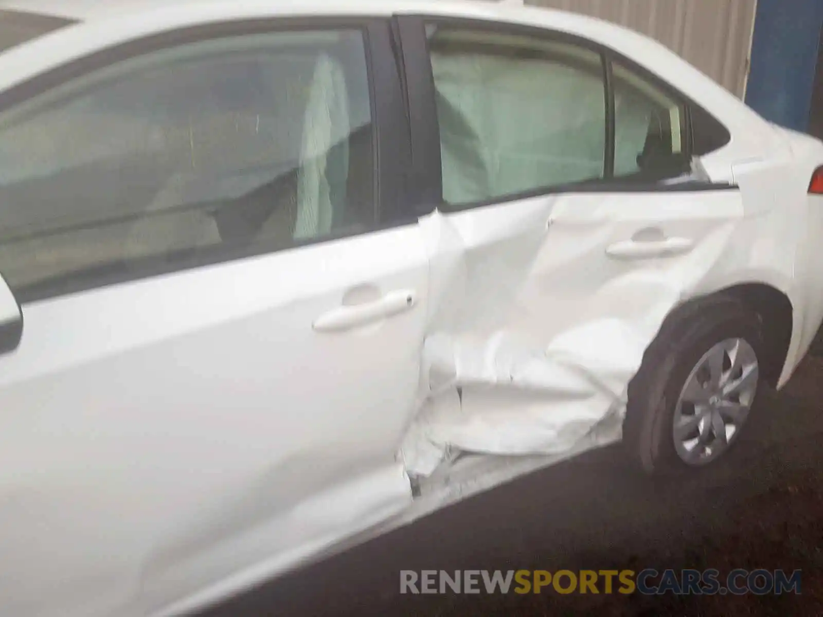 9 Photograph of a damaged car JTDDPRAE9LJ011590 TOYOTA COROLLA 2020