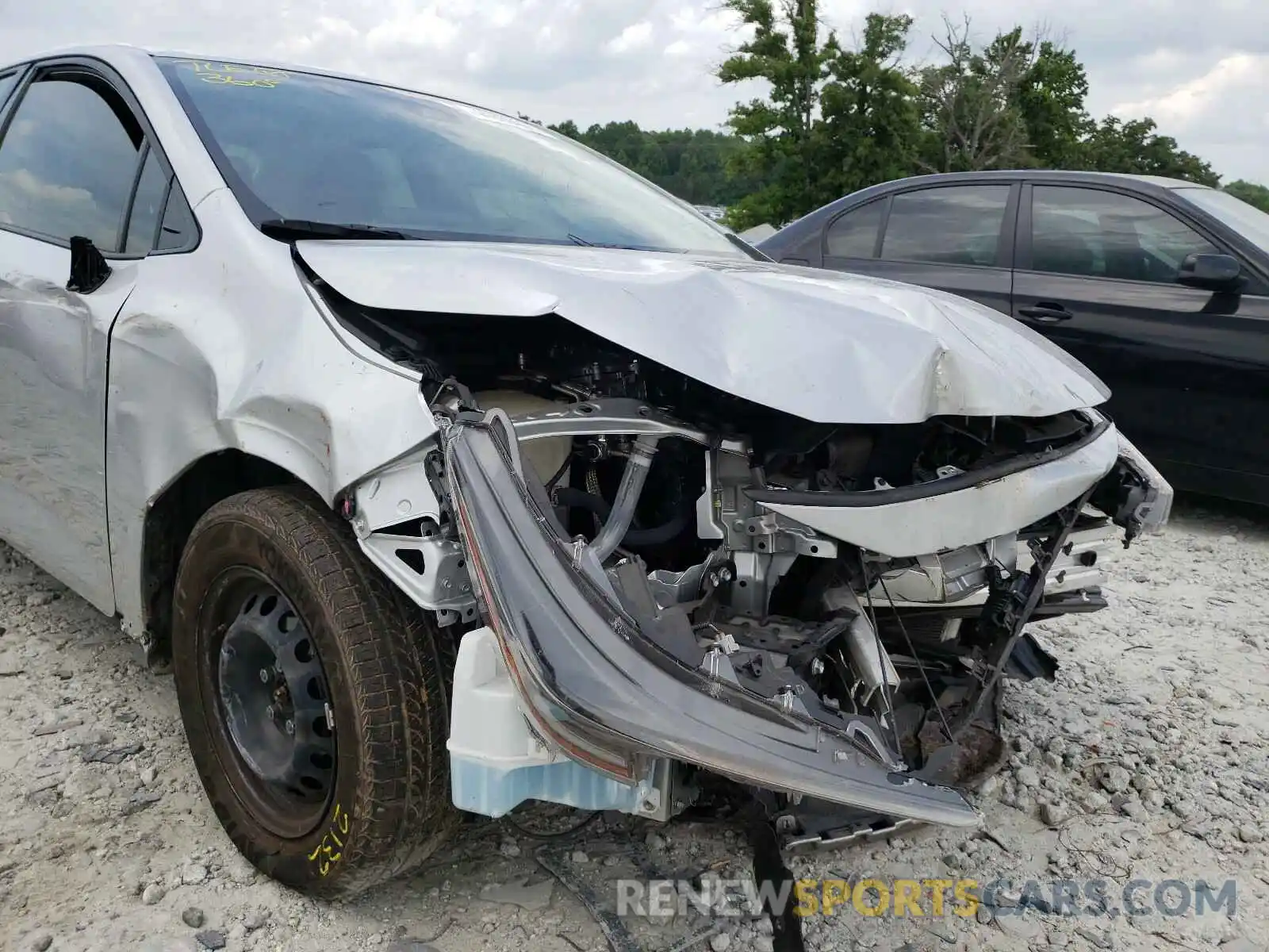 9 Photograph of a damaged car JTDDPRAEXLJ013736 TOYOTA COROLLA 2020