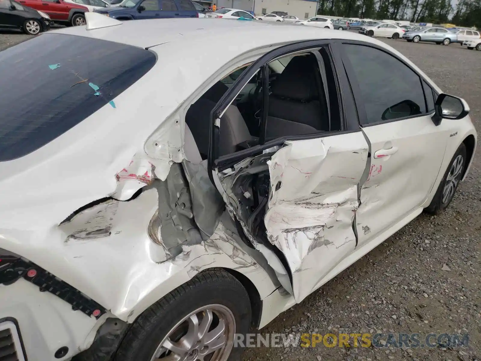 9 Photograph of a damaged car JTDEBRBE0LJ001161 TOYOTA COROLLA 2020