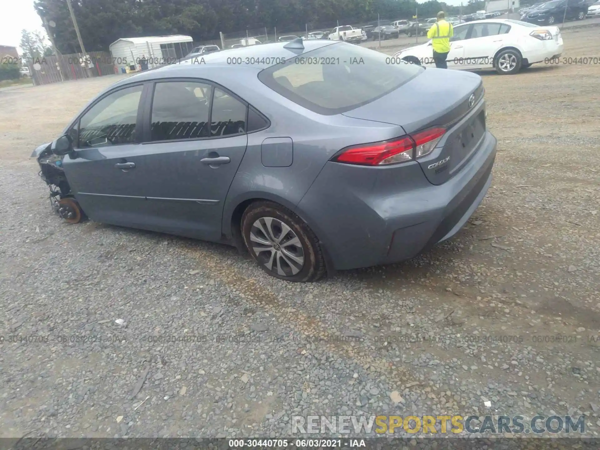 3 Photograph of a damaged car JTDEBRBE0LJ001385 TOYOTA COROLLA 2020