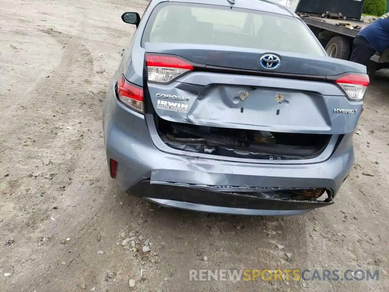 9 Photograph of a damaged car JTDEBRBE0LJ001421 TOYOTA COROLLA 2020