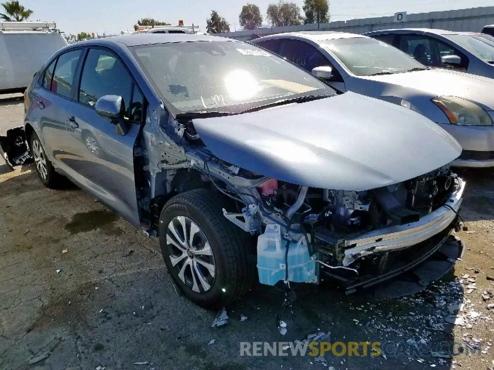 1 Photograph of a damaged car JTDEBRBE0LJ001869 TOYOTA COROLLA 2020