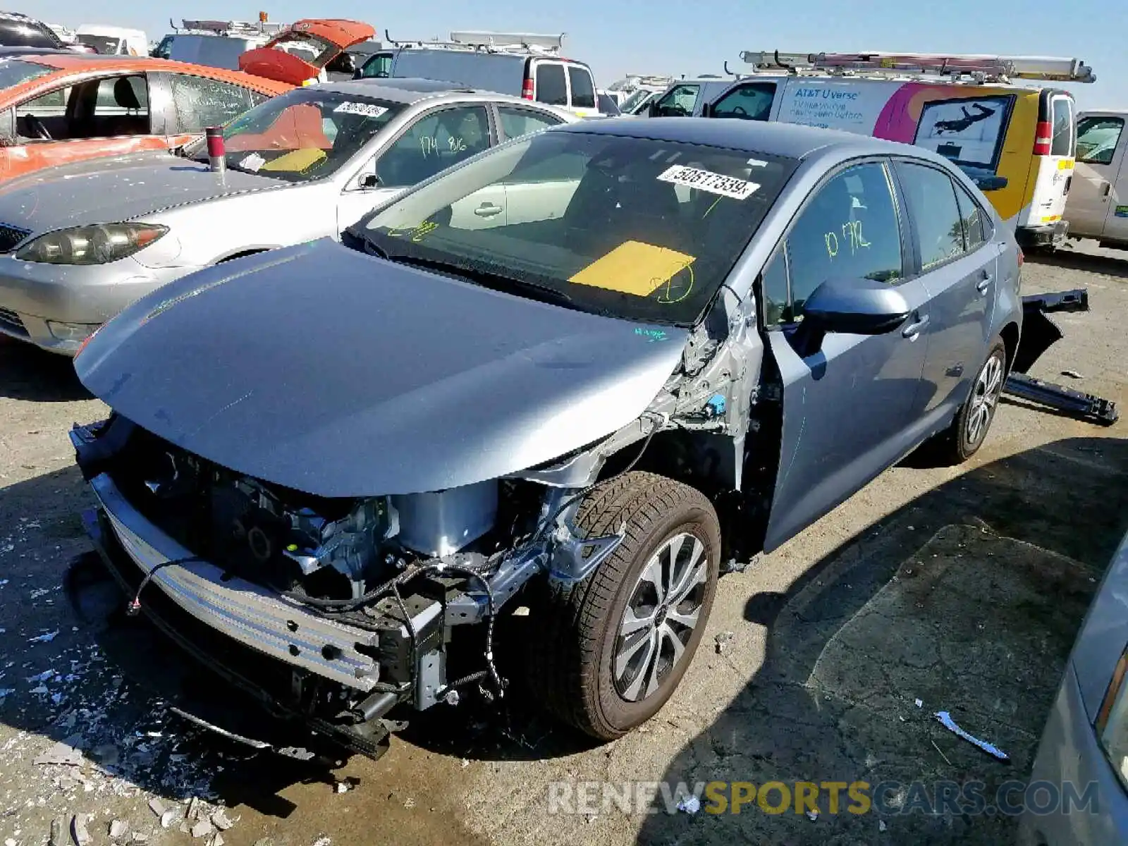 2 Photograph of a damaged car JTDEBRBE0LJ001869 TOYOTA COROLLA 2020