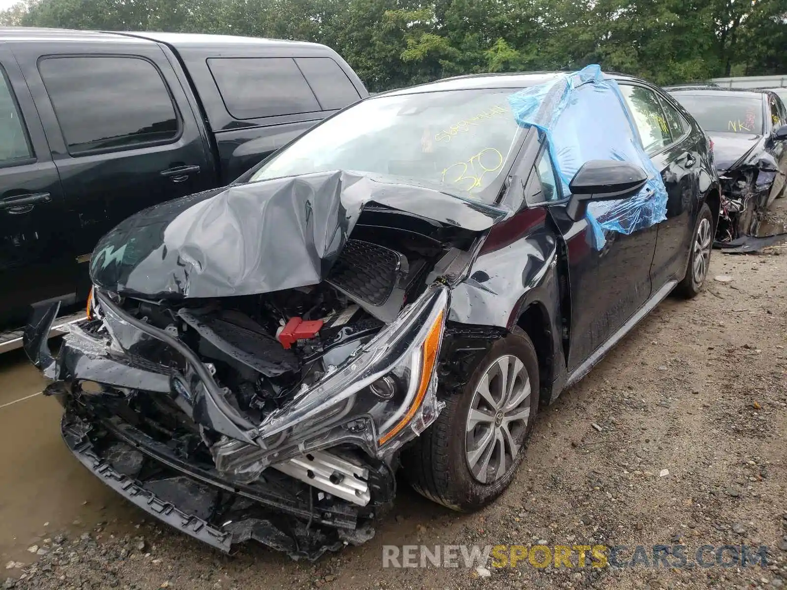 2 Photograph of a damaged car JTDEBRBE0LJ002455 TOYOTA COROLLA 2020