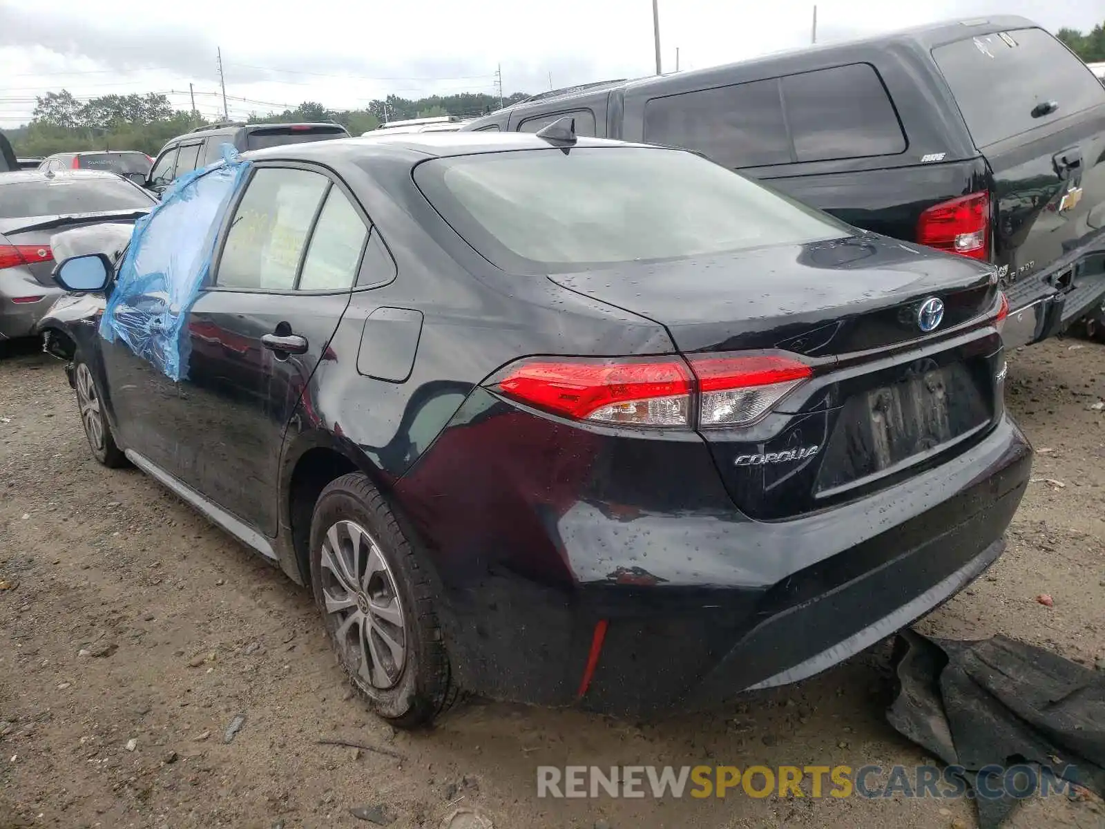 3 Photograph of a damaged car JTDEBRBE0LJ002455 TOYOTA COROLLA 2020