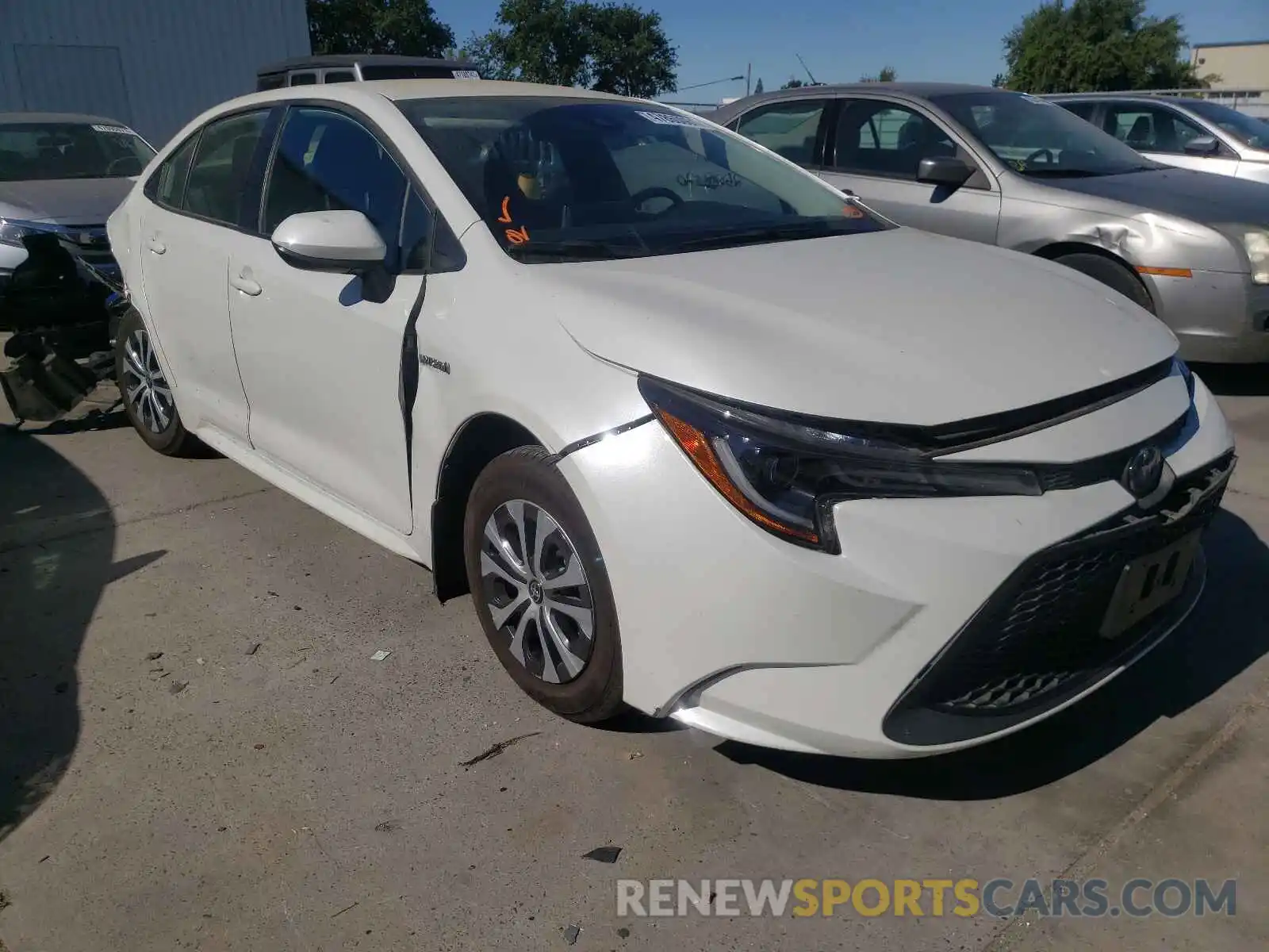 1 Photograph of a damaged car JTDEBRBE0LJ002858 TOYOTA COROLLA 2020