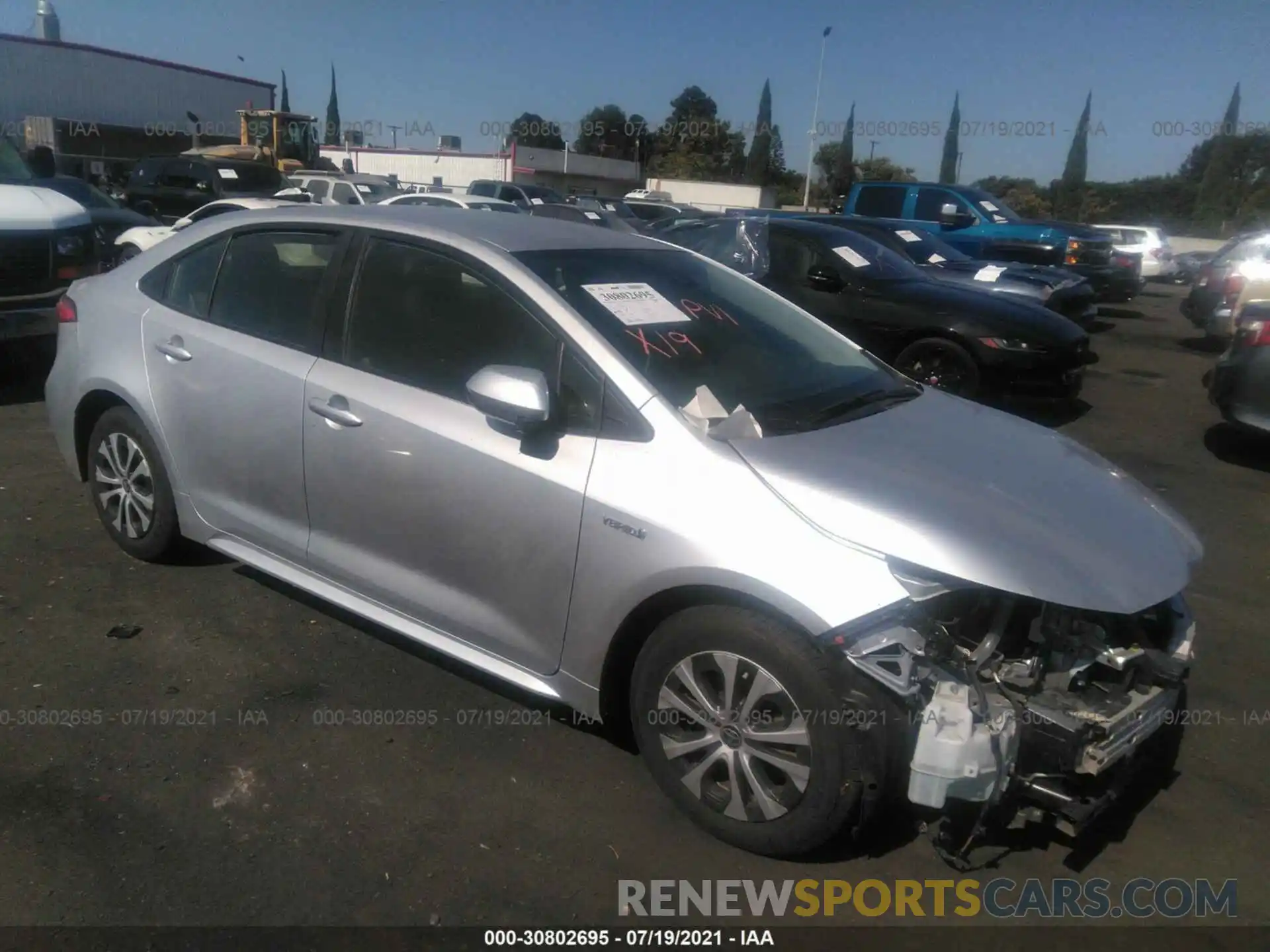 1 Photograph of a damaged car JTDEBRBE0LJ004898 TOYOTA COROLLA 2020