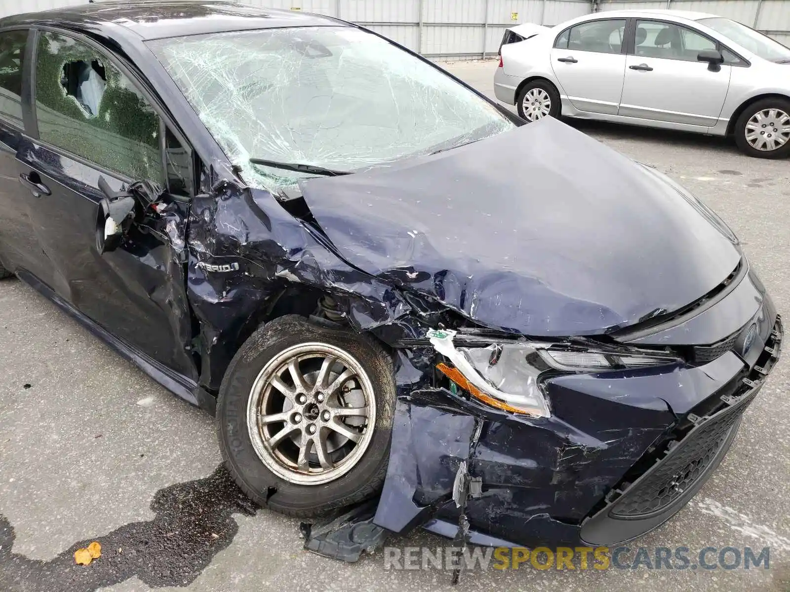 9 Photograph of a damaged car JTDEBRBE0LJ008014 TOYOTA COROLLA 2020