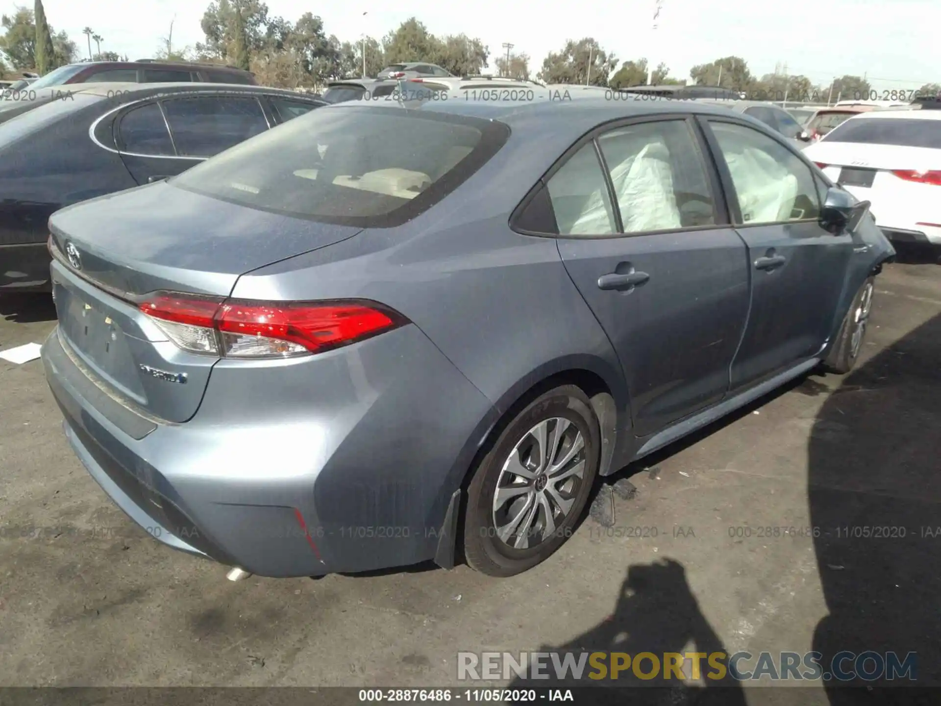 4 Photograph of a damaged car JTDEBRBE0LJ009437 TOYOTA COROLLA 2020