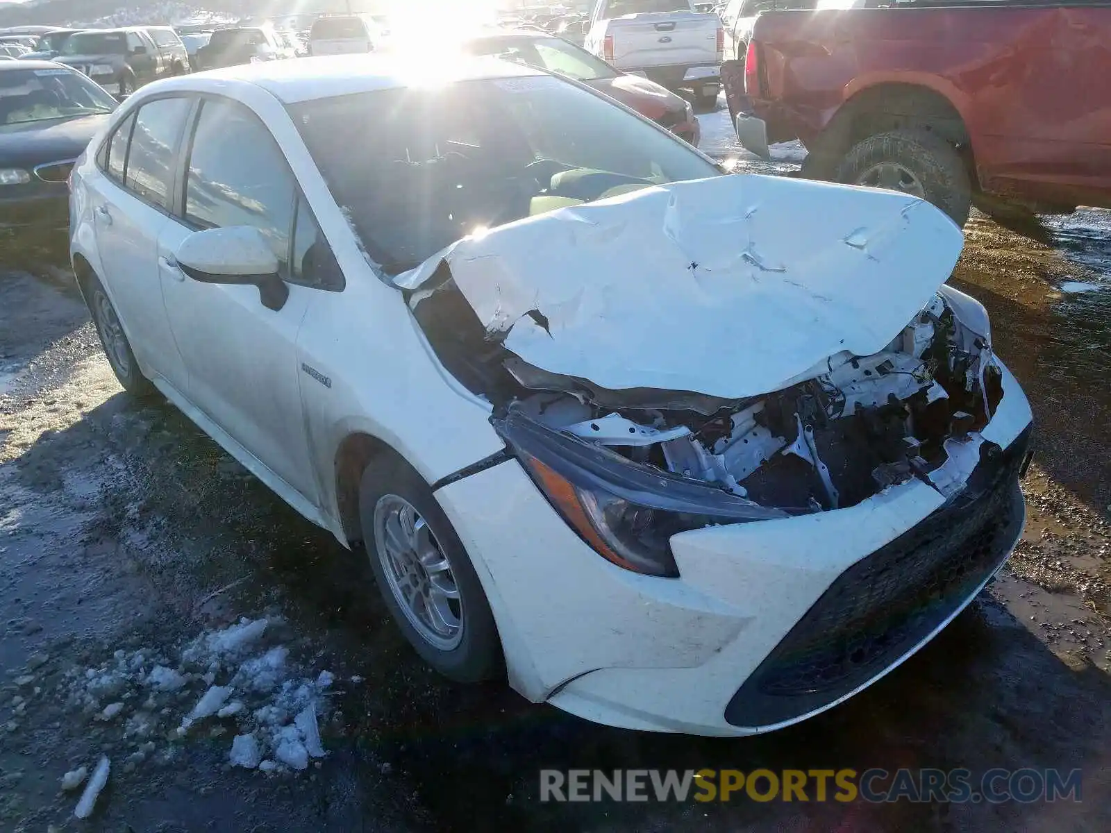 1 Photograph of a damaged car JTDEBRBE0LJ013469 TOYOTA COROLLA 2020