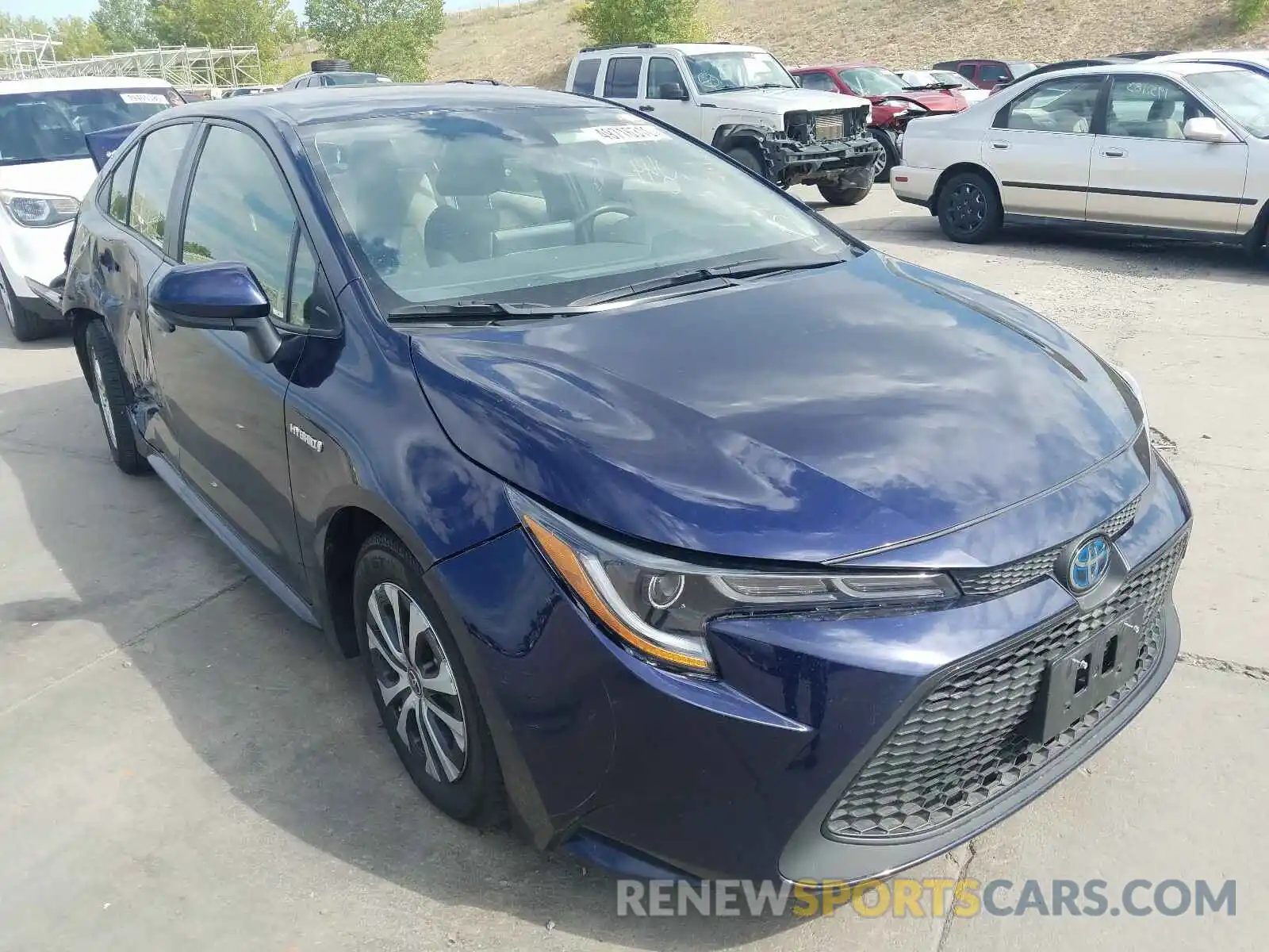 1 Photograph of a damaged car JTDEBRBE0LJ013651 TOYOTA COROLLA 2020